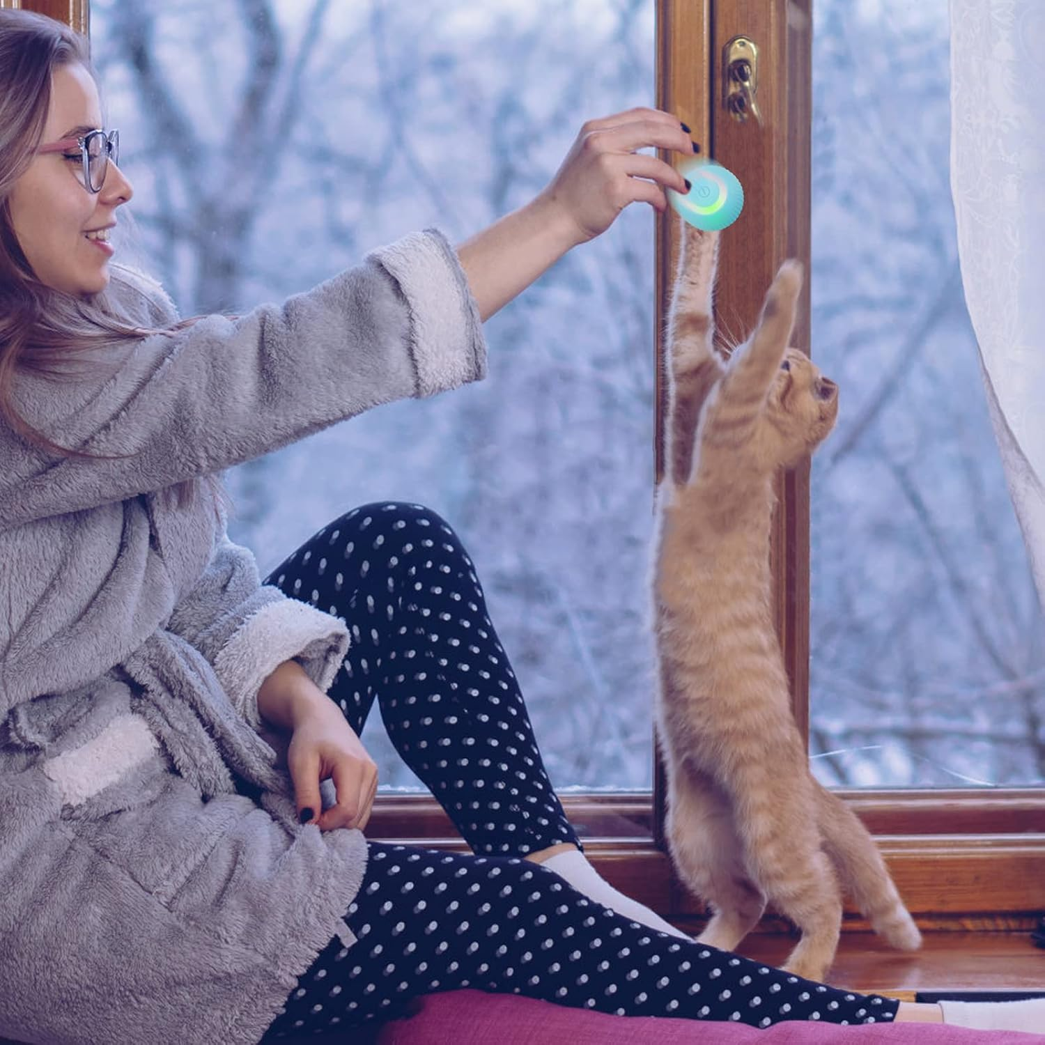 LUPAPA Cat Interactive Toy Ball Intelligent Funny Cat Ball 360 Degree Rotatable with LED Light USB Rechargeable Toy Ball Resistant to Bite (Blue) image number 4