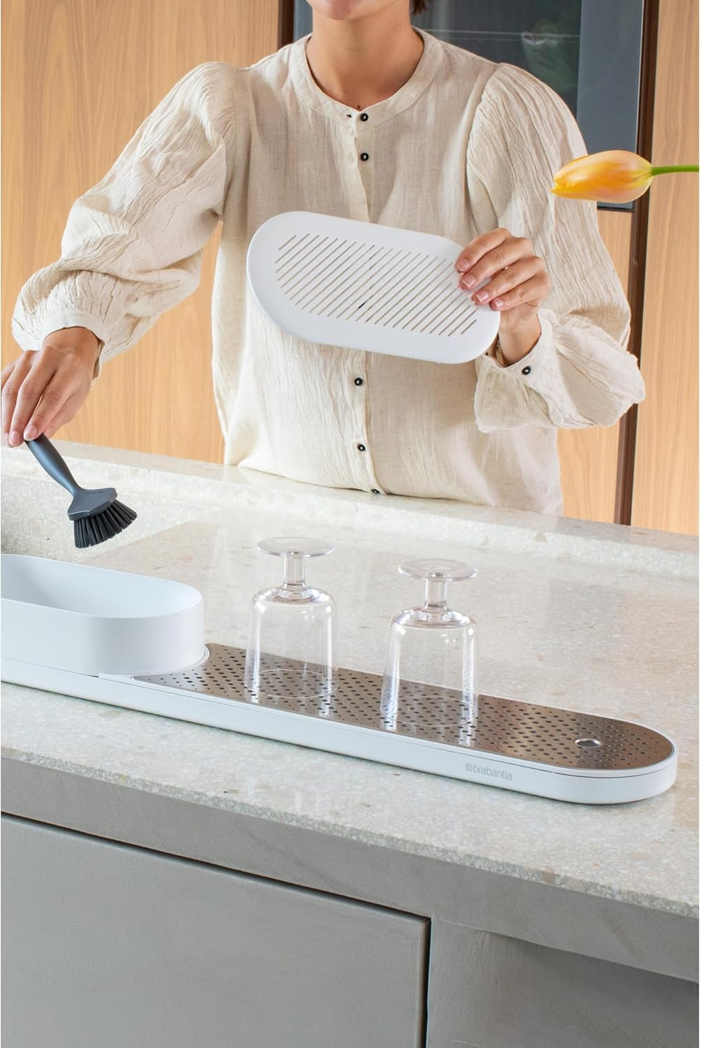 Brabantia - Sinkstyle Organiser and Drying Tray with Drip Tray and Removable Stainless Steel Plate &ndash; Sleek Kitchen Storage Solution &ndash; Mineral Fresh White image number 5