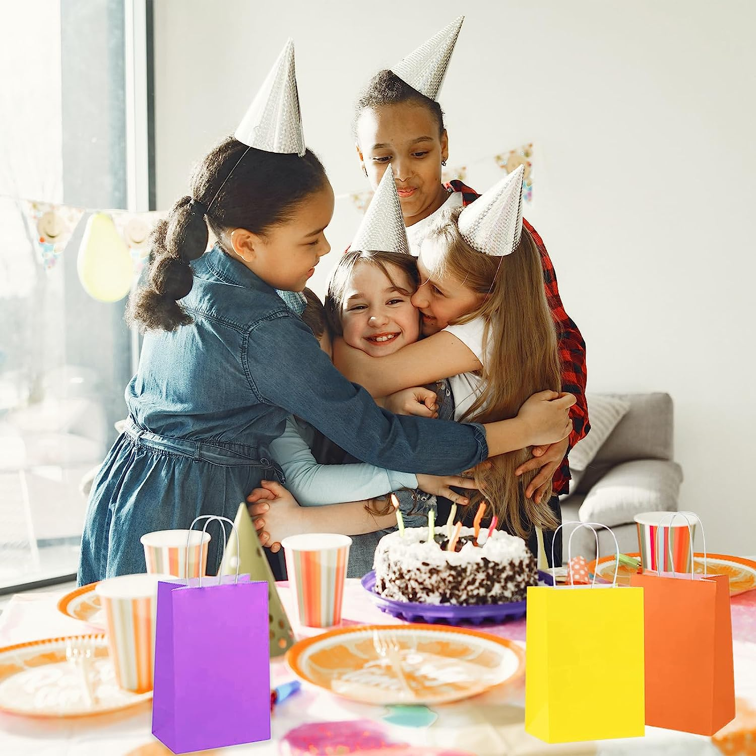 24PCS Small Party Favor Paper Gift Bags with Handles 6 Assorted Rainbow Colors Party Bags Kraft Paper Bags for Wedding Brithday Parties 15 * 8 * 21Cm/5.9 * 3.15 * 8.26In image number 4