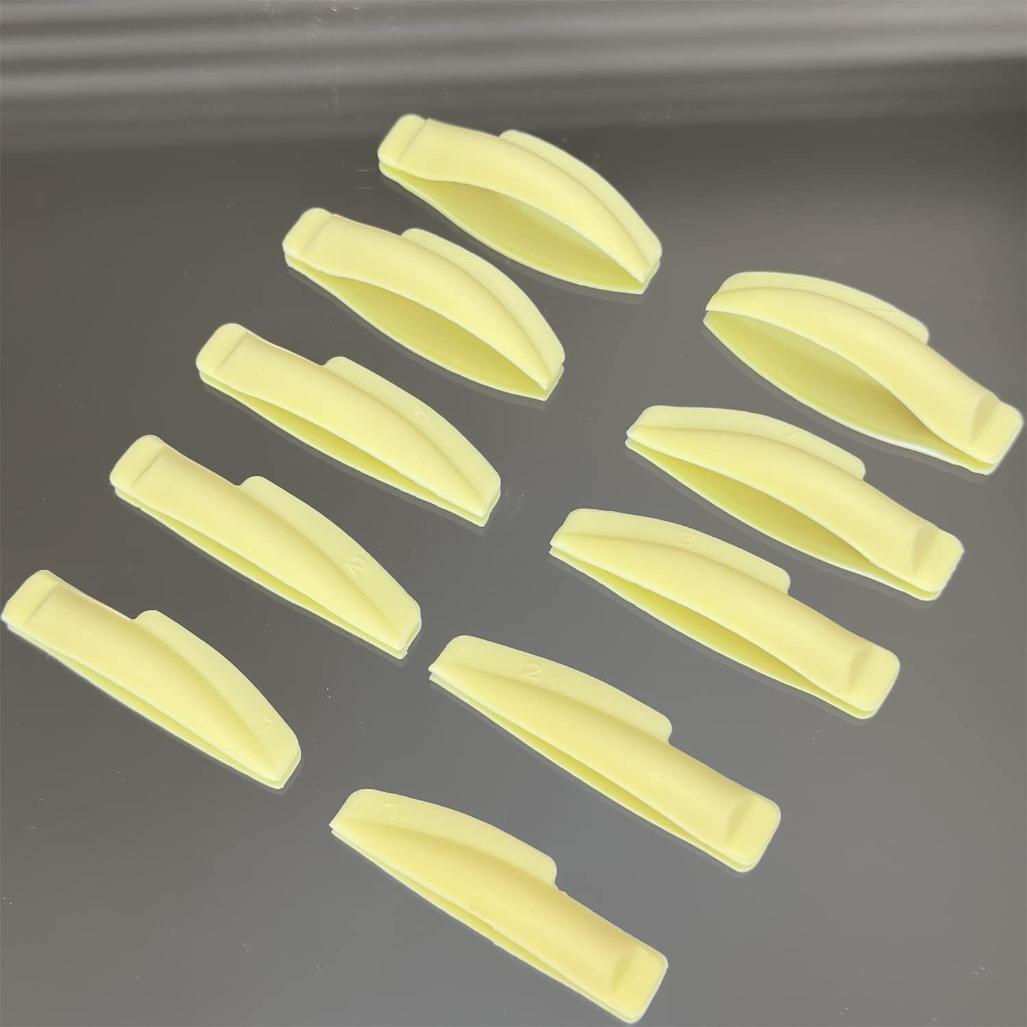 Eyelash Perm Pads Lash Lift Rods Eyelash Perm Silicone Pads 5 Sizes Reusable Soft Lash Lift Pads Shield for Different Length Eyelashes Perfect Lifting (Pale Yellow) - Golden image number 3