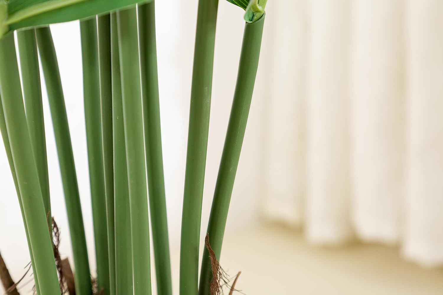 TBSITNS Artificial Areca Palm Tree- Faux Tropical Palm Plant Fake Tree,Green Plants Realistic Decorative Greenery,Modern Home Decor Indoor and Outdoor,Perfect Housewarming Gift (120Cm-8 Leaves) image number 6