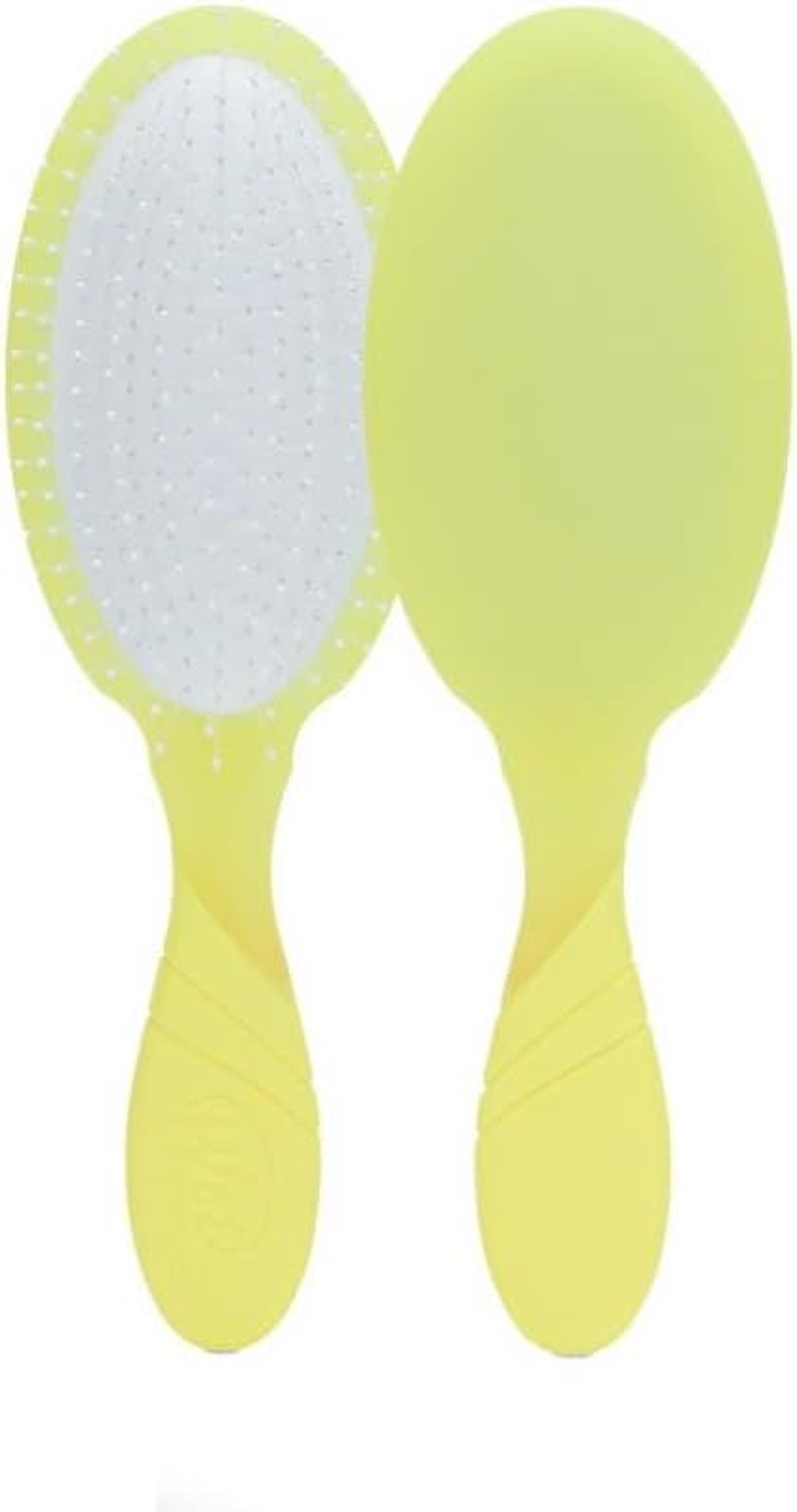 Wetbrush Pro Detangler Hi-Def Neon Lemon &ndash; All Hair Types - Ultra-Soft Intelliflex Detangler Bristles Glide through Tangles with Ease - Pain-Free Comb for Men & Women image number 2