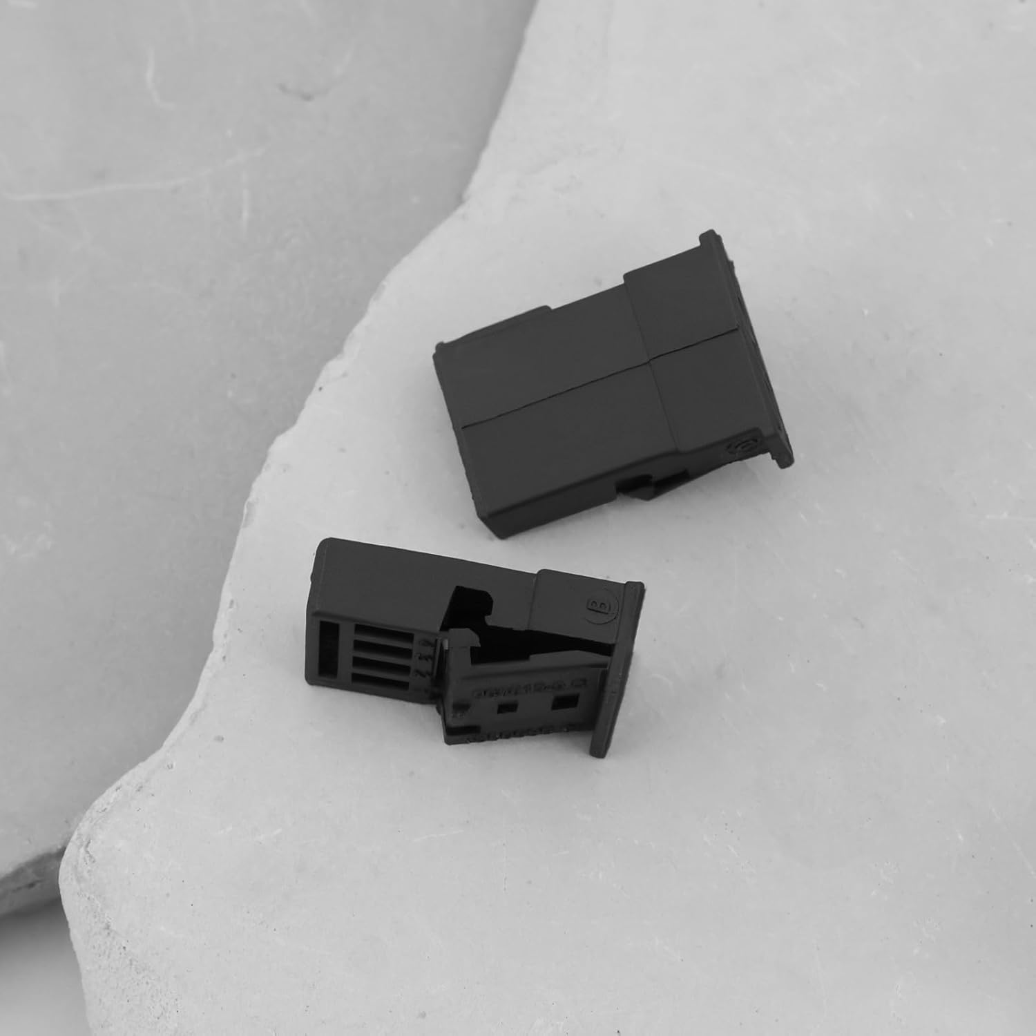 Emsea 2PCS 4-Pin Automotive MQS Sensor Plug Harness Connector Compatible with BMW OE 8377234 968813-1 with Terminals 16.7X12.3Mm Automotive Electrical Sensor Harness Plug image number 3