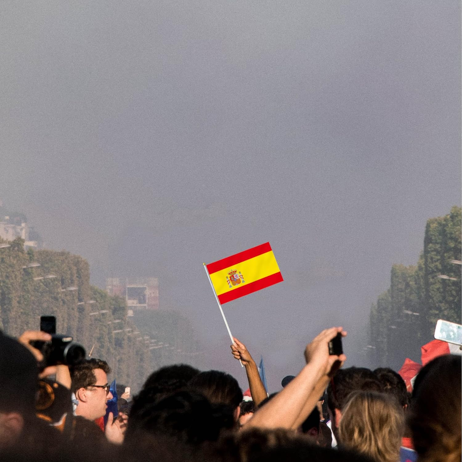 10 PCS Handheld Spain Flag,8.5&times;5.5 Inch Hand Held Mini Spanish Flags Banner for Indoor Outdoor Parade Waving the Tlag and Shouting image number 2