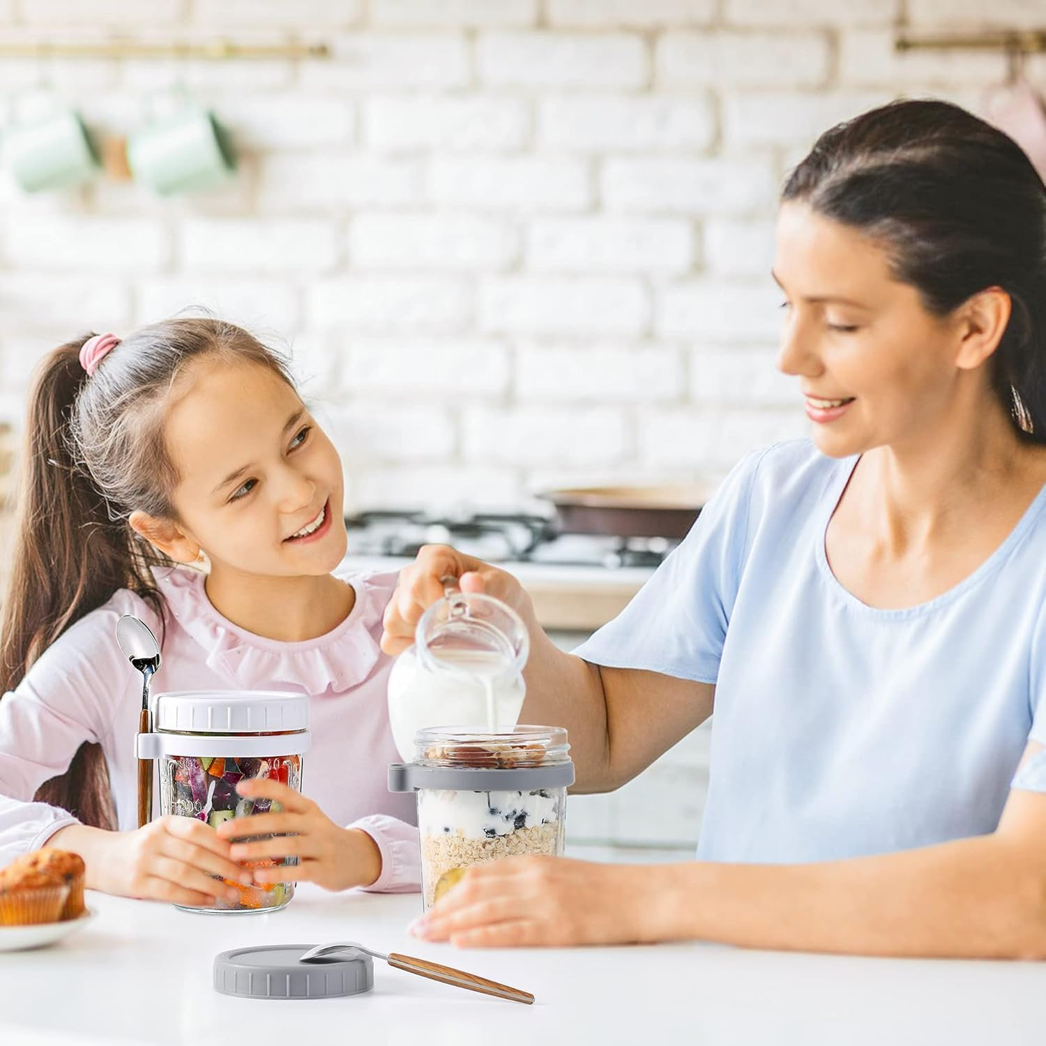UPAUS 4 Pack Overnight Oats Containers with Lids and Spoons, 12Oz/350Ml Glass Mason Overnight Oats Jars, Leak Proof Oatmeal Container Meal Prep Jar for Cereal Fruit Vegetable Milk Salad Yogurt image number 5