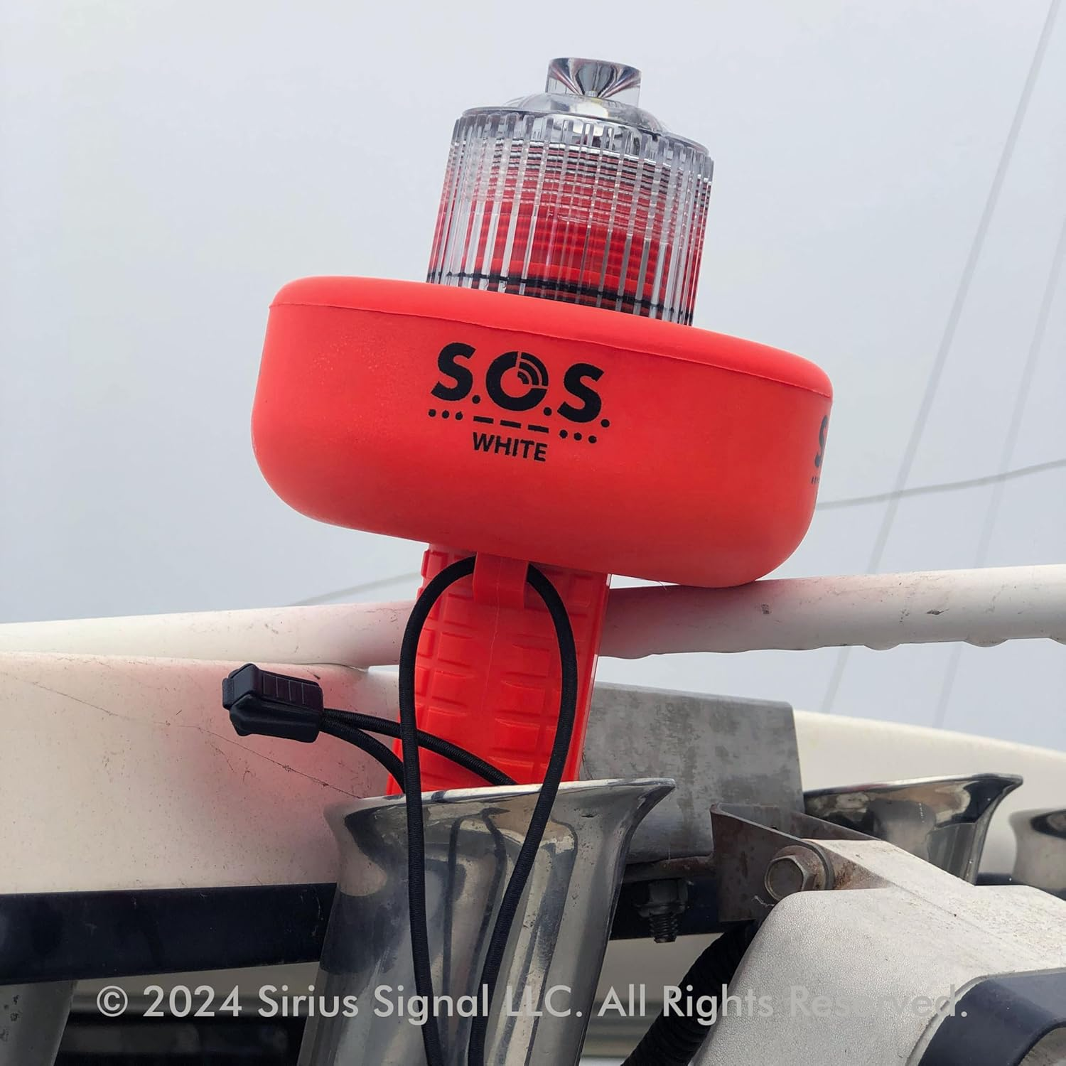 Sirius Signal SOS LED Distress Signal with Daytime Distress Flag and Whistle &ndash; MAST Approved image number 6