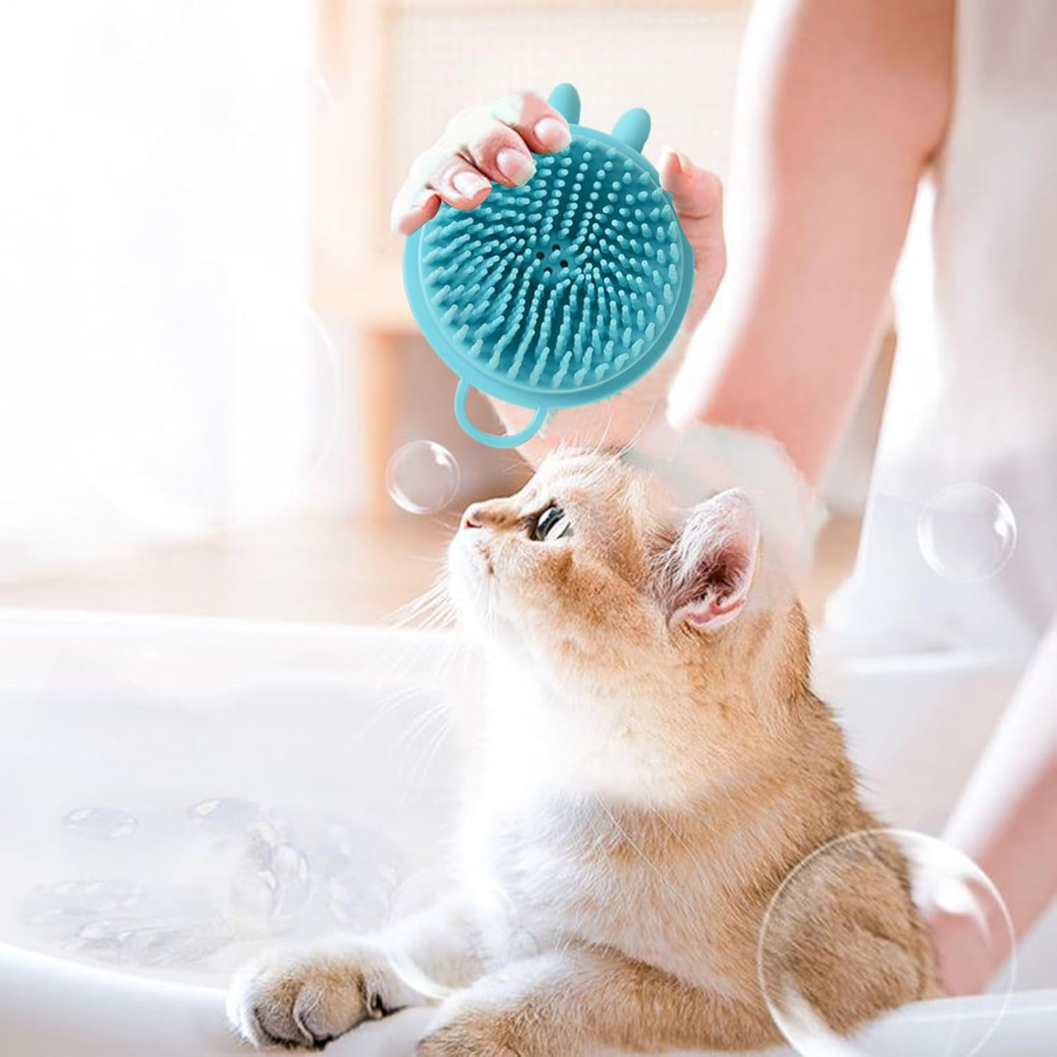 Dog Bath Brush, Silicone Comb in Shape for Puppies, Brush for Dog Bath, for Massage, Washing, Shampooing, Hair and Grooming for Pets Such as Cats and Puppies image number 3