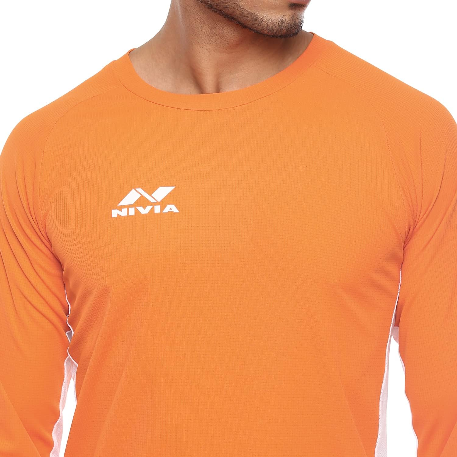 Nivia Nivia image number 3