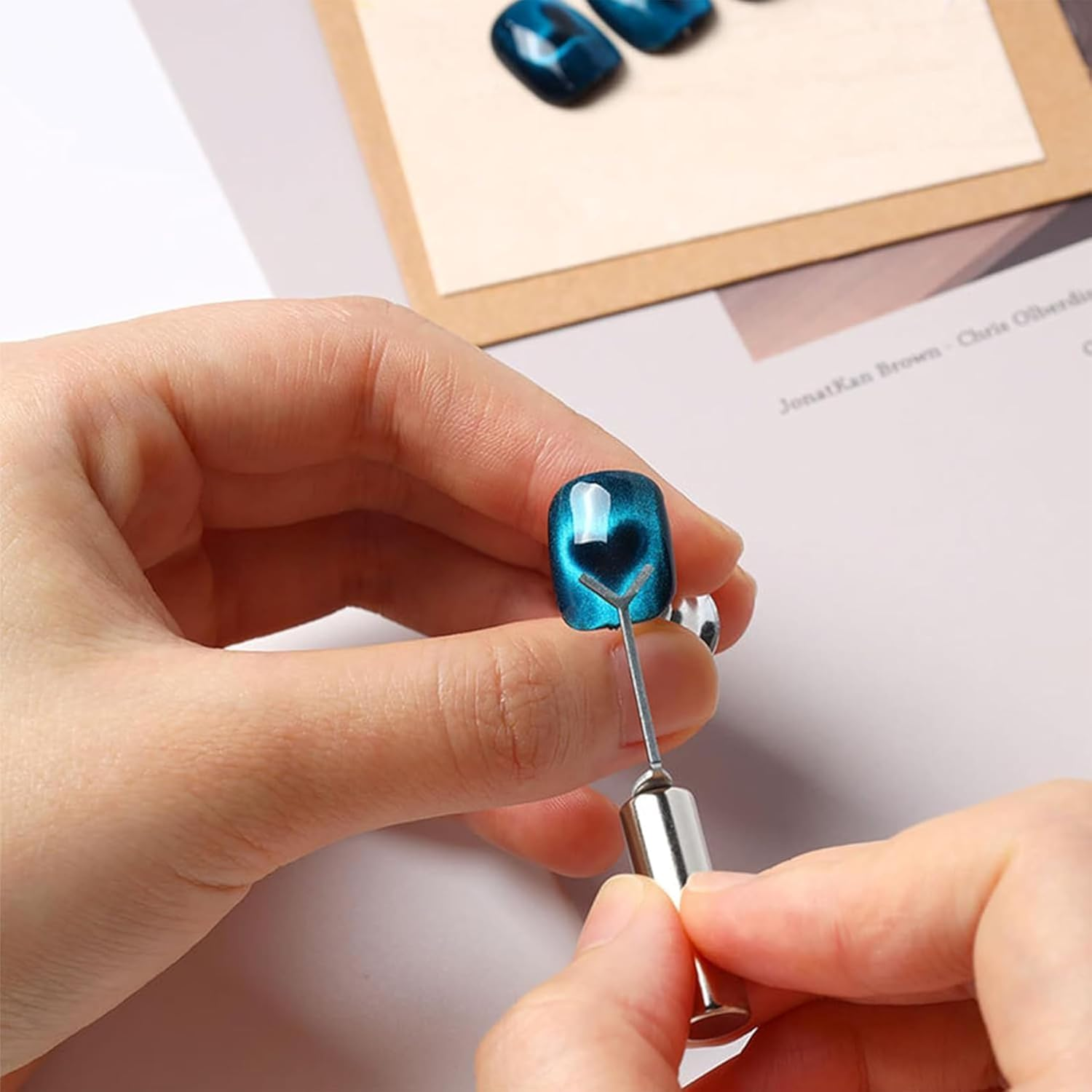 5-Pack Professional Magnetic Nail Art Sticks &ndash; Y-Shaped Guide for Cat Eye Gel Polish, Salon & Home Manicure Kit image number 2