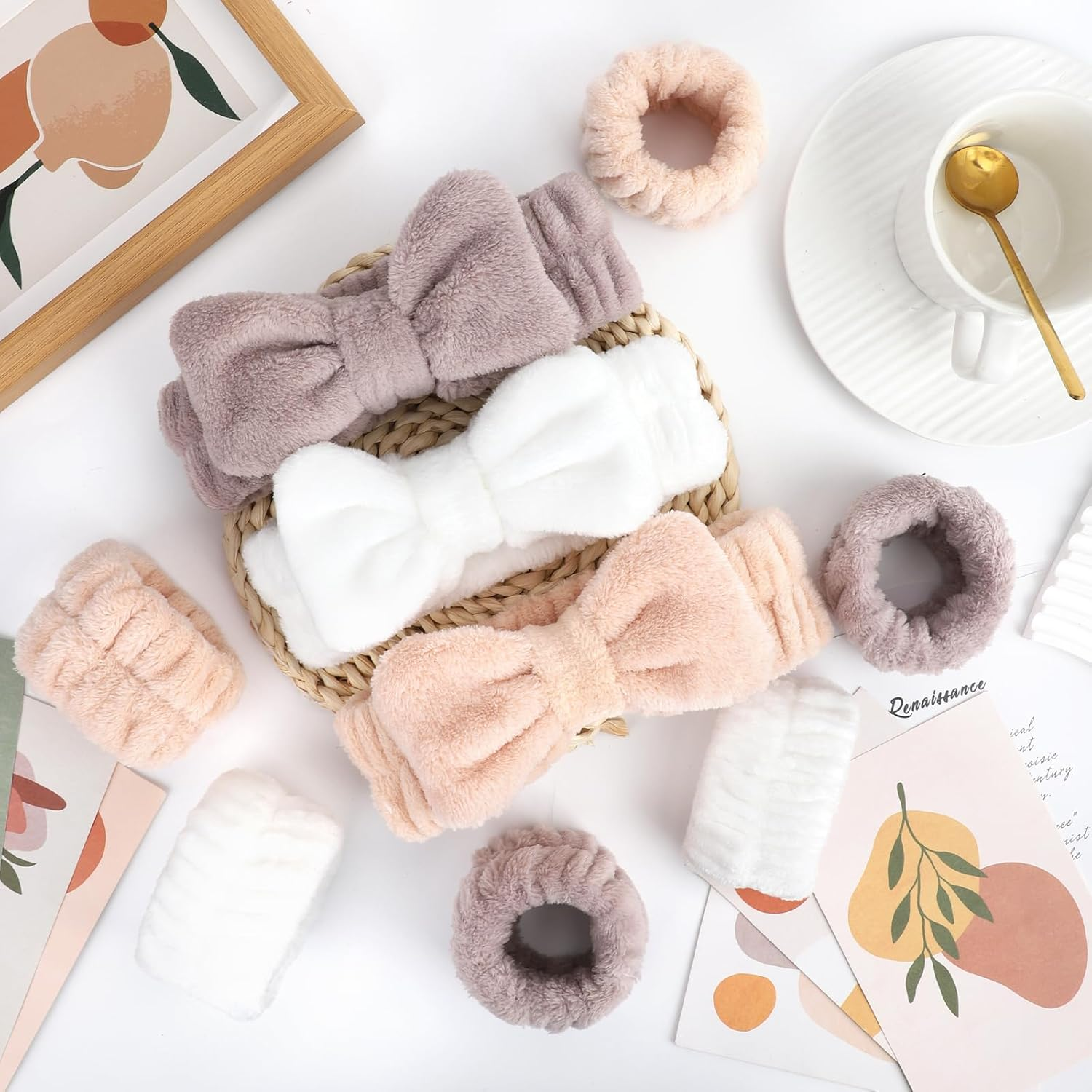 EIMMBD Wrist Towels for Washing Face, Microfiber Face Washing Wristbands Makeup Headband Spa Wash Towel Band Absorbent Wrist Sweatband for Women - Beige White Khaki image number 5