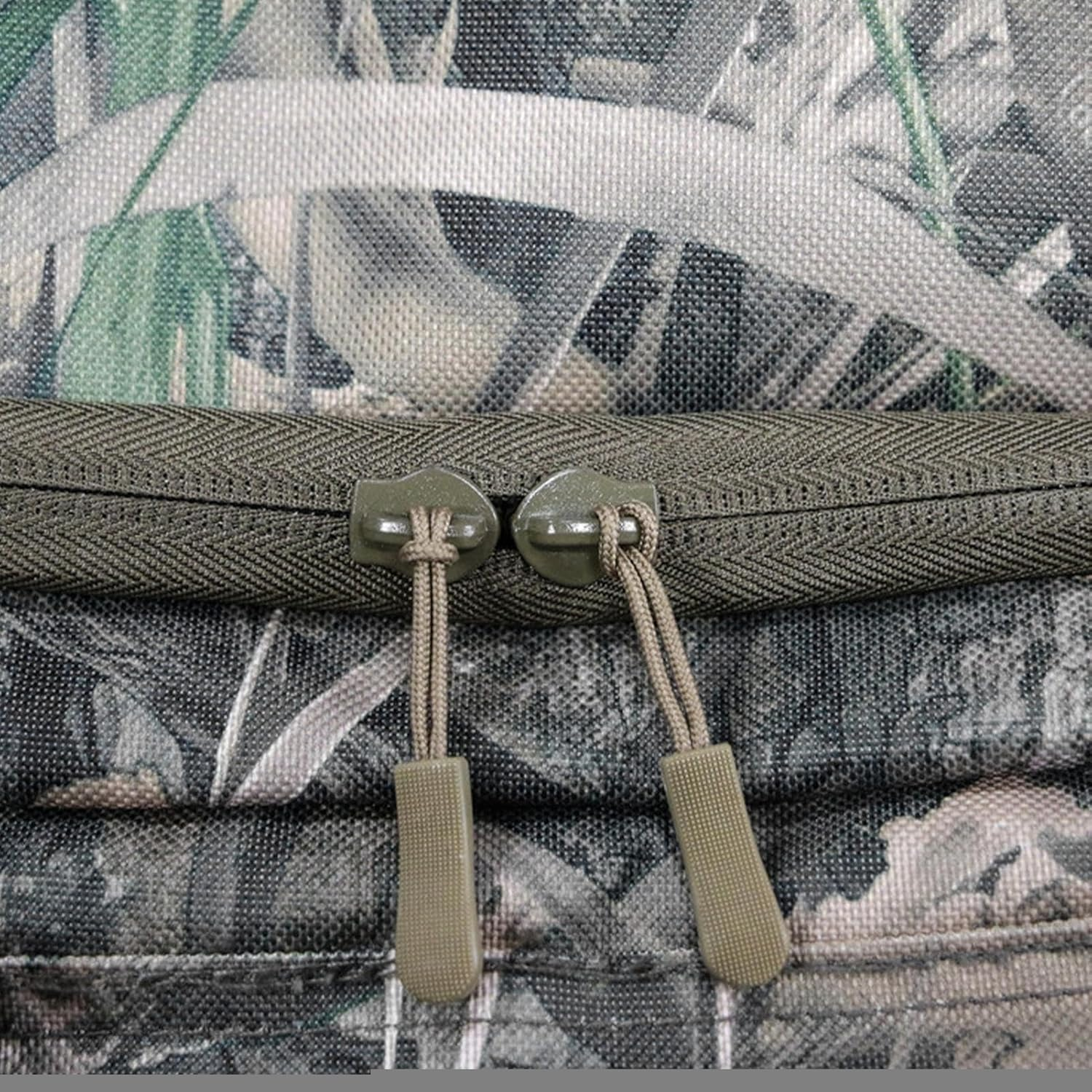 Hunter Bag, Oxford Waterfowl Hunting Clothes Bag, Refuge Gear Duffle Bag, Hunting Duffle Gear Bag, Adjustable Outdoor Duffel Bag, Travel Hiking Camping Bag, Outdoor Duffle for Travel