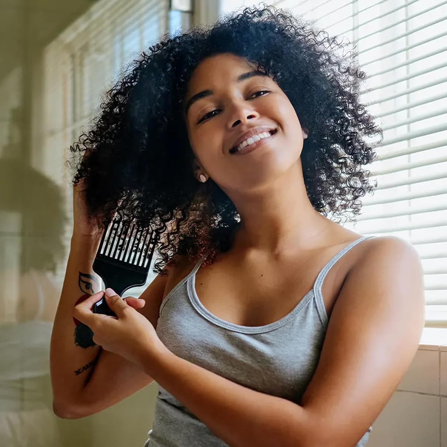 Xanthelle Comb Set, 5-Piece Curling Comb Set in Black for Men & Women, Styling Comb for Natural Curls, Beard, Haircut & Hairdressing Application image number 5