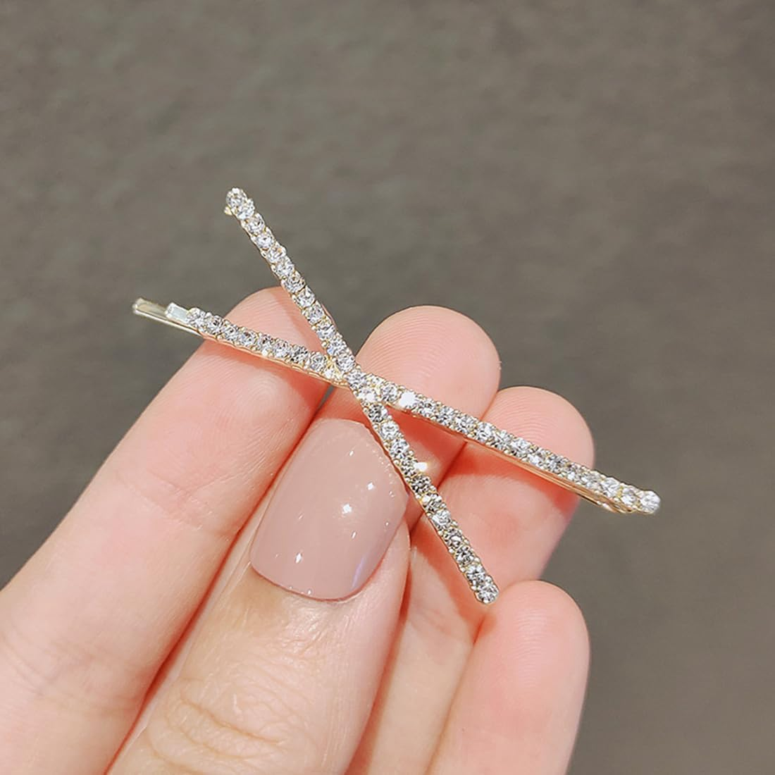 Set of 4 Crystal Hair Pins, Shiny Hair Clips, Rhinestone Bobby Pin, Metal Hair Accessories for Girls, Women, Party, Wedding, Daily Dress image number 4