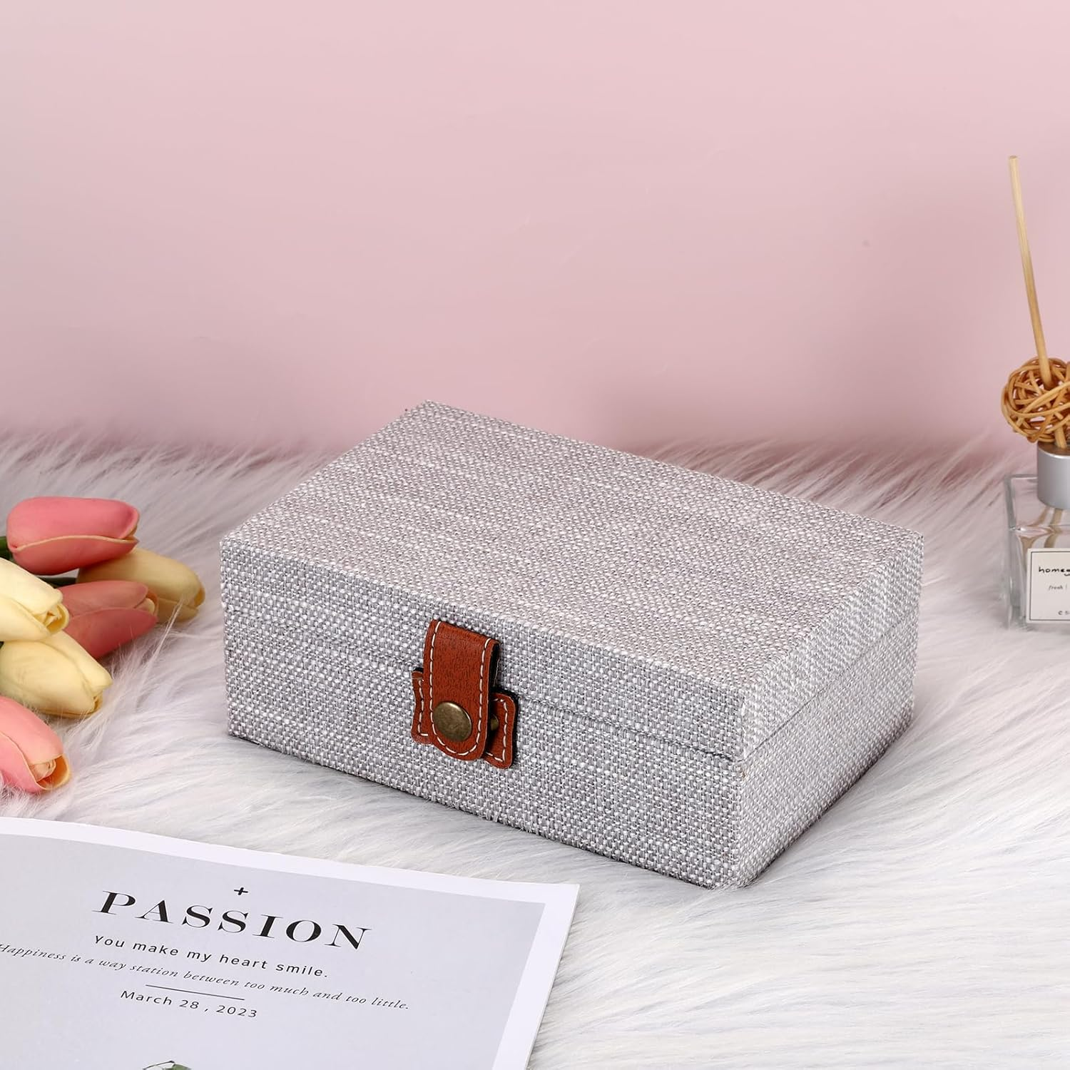 Hipiwe Wooden Decorative Box with Clasp Linen Covered Rectangular Keepsake Box Photos Storage Organizer image number 4
