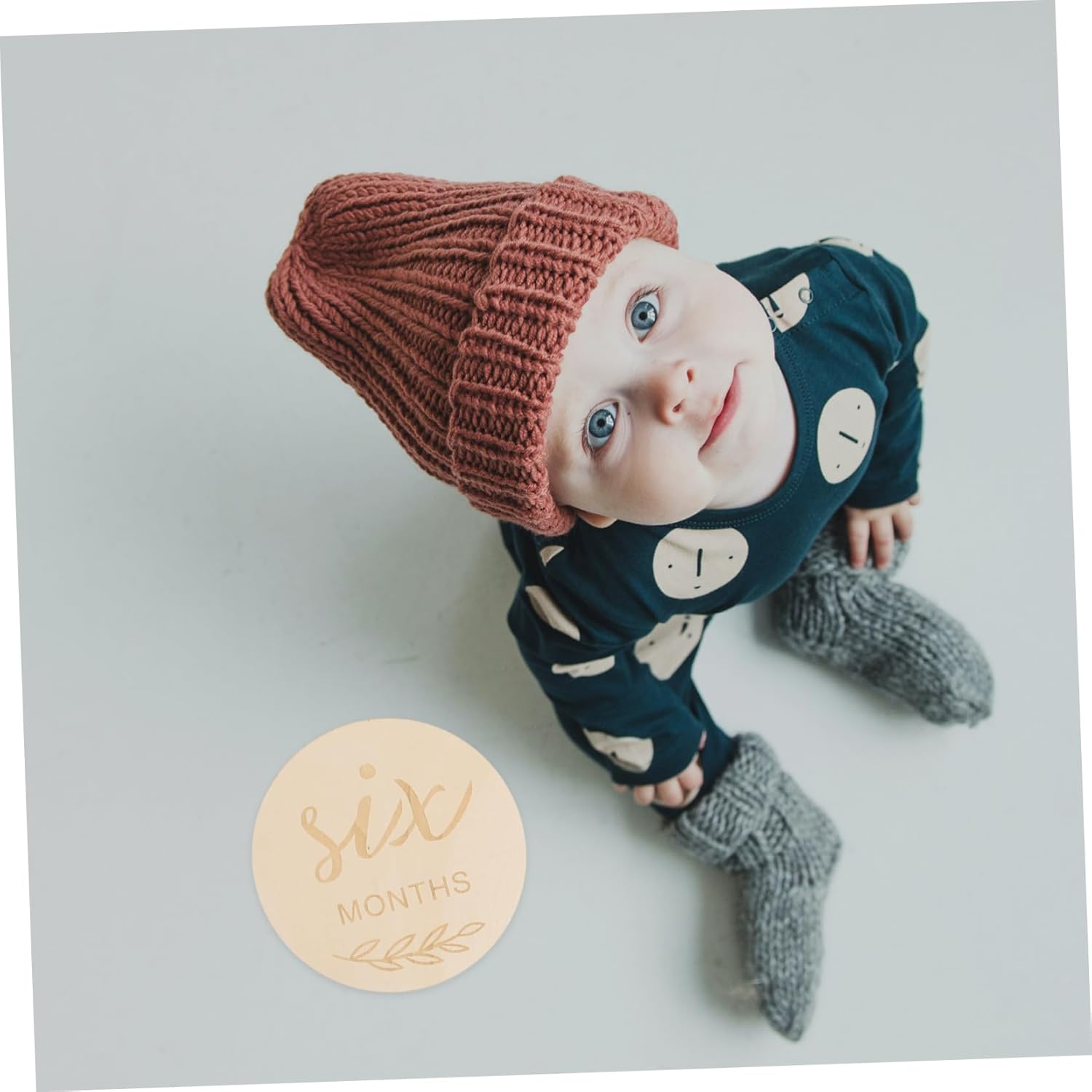 YOSADIER 12Pcs Wooden Milestone Cards for Newborn Growth Monthly Photo Props Growth Markers Decorative Commemoration Discs Safe Wood Material image number 5