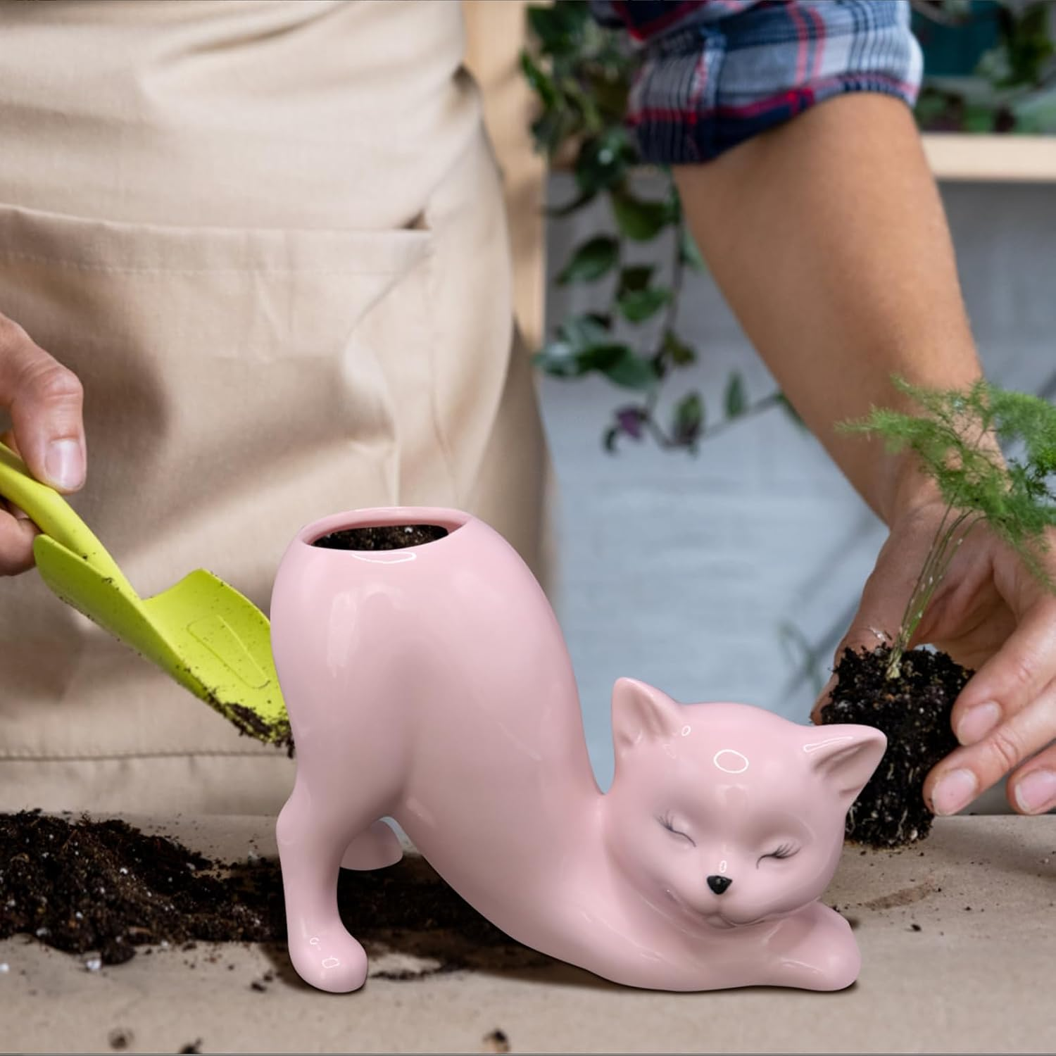 Tailless Cat Planter Pot, Unique Little Kitty Cactus Indoor Flower Pot, Ceramic Cute Animal Succulent Plant Pot, Novelty Flowerpot Ideal Gifts, Lovely Office Desk Room Home Decor (Pink) - Pink image number 1