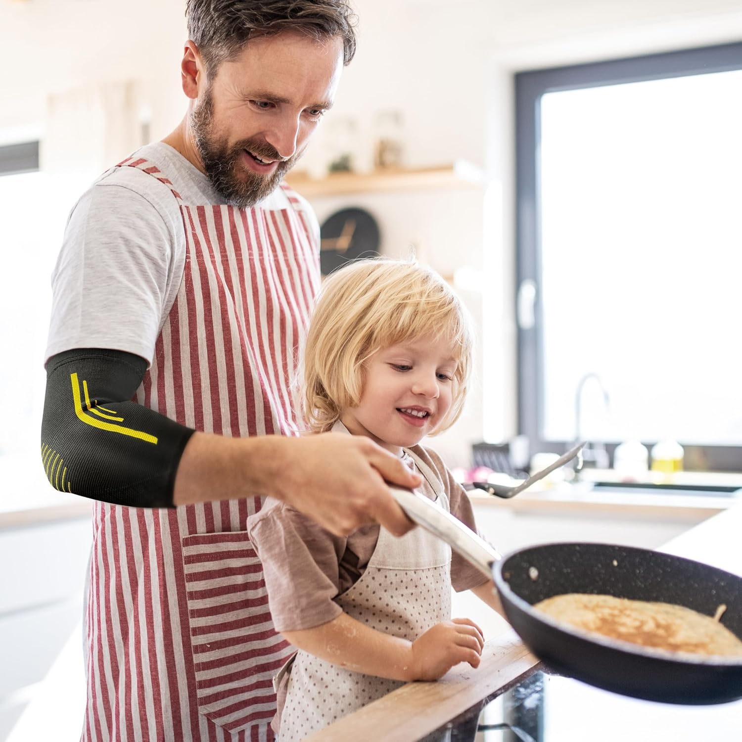 Bracoo Elbow Brace for Tendonitis, Tennis Elbow Brace for Elbow Support, 2 Pack Breathable Arm Sleeve for Gym, Golf, Golf Elbow, Arthritis, Pain Relief, Injury Recovery, EE92 Black S image number 3