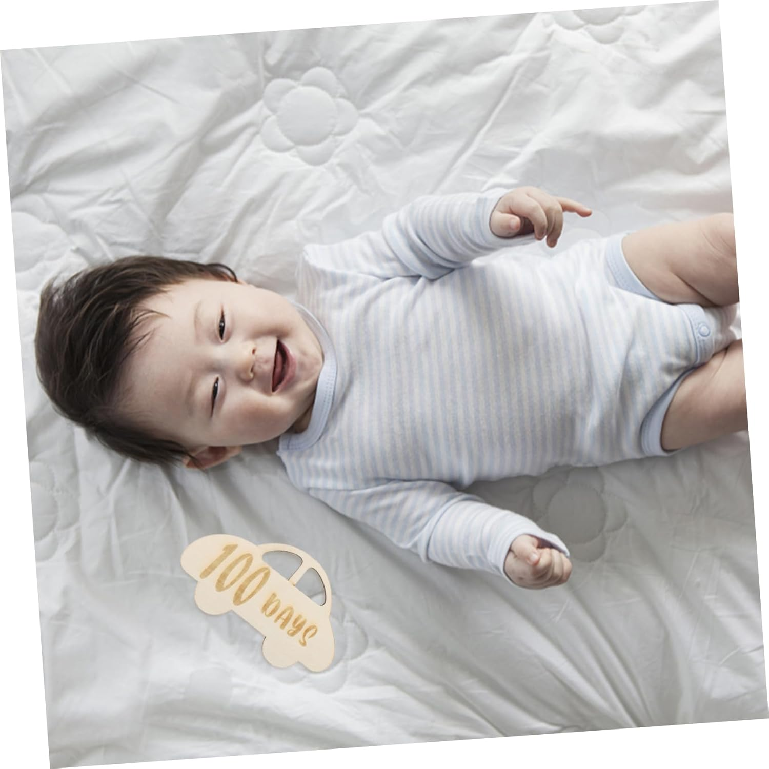 DOITOOL Wooden Milestone Cards Days Growth Marker Commemorative Photo Prop for Newborns for Home Decor and Memory Keeping Capture Every Milestone with Style image number 3