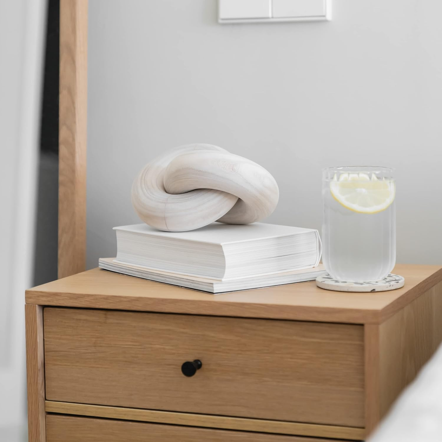 Wood Knot Decor Natural - Coffee Table Sculpture, Wood Chain Link Decor, Decorative Chain, Wooden Knot, Console Table Decoration Items, Shelf Decorations, Bookshelf Decorative Objects, Beige