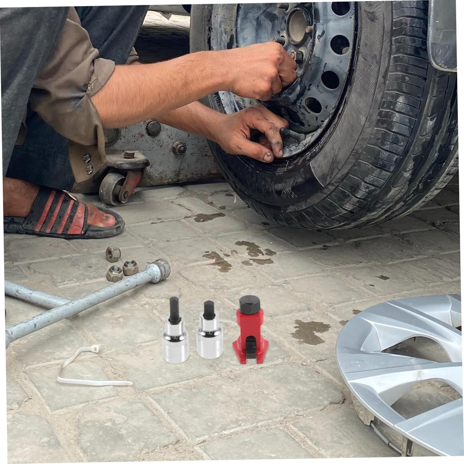 HOMSFOU 3Pcs Suspension Strut Spreader Tool Set with Strut Nut Socket Red Mechanical Automotive Steering and Suspension Separation for Vehicle Repair