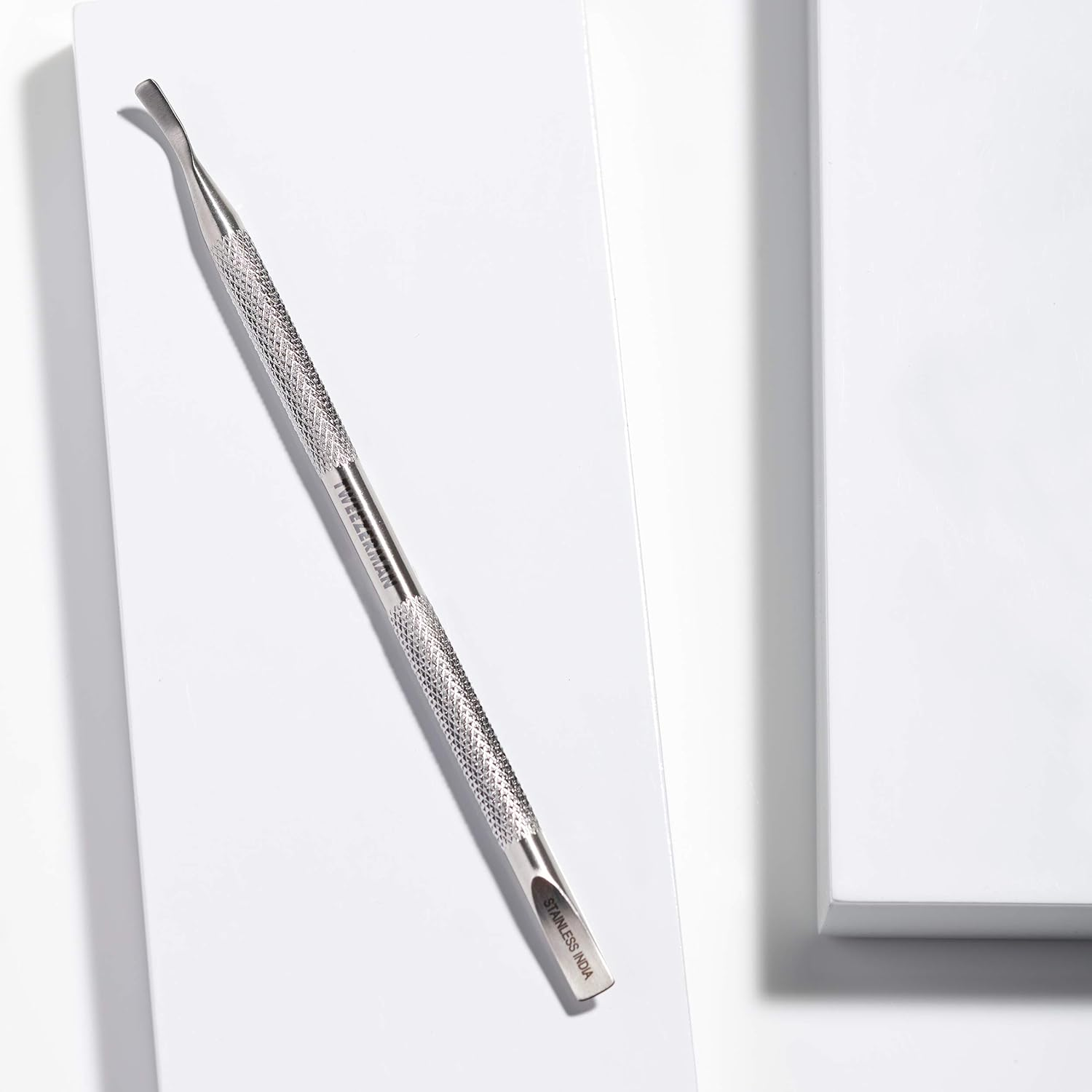 Tweezerman Pushy and Nail Cleaner image number 1