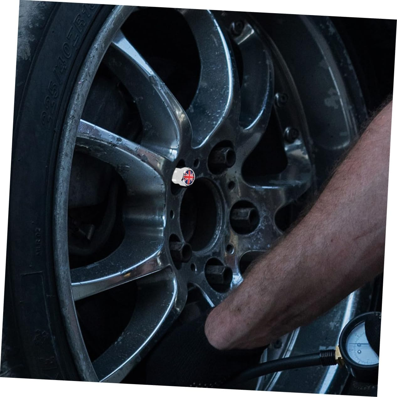 CHILDWEET 8Pcs Metal Wheel Valve Stem Caps Tire Air Caps for Cars and Motorcycles UK Flag Style Valve Stem Covers Set Automotive Tire Accessories for Men and Women image number 1