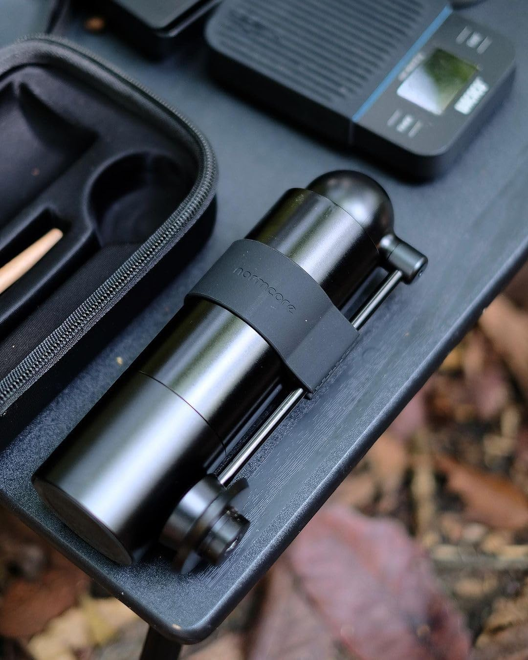 Normcore Manual Coffee Grinder V3, Hand Coffee Grinder with 46Mm Contemporary Conical Burr, Internal Adjustable Setting, Double Bearing Positioning, Portable Coffee Grinder with Carrying Case image number 4