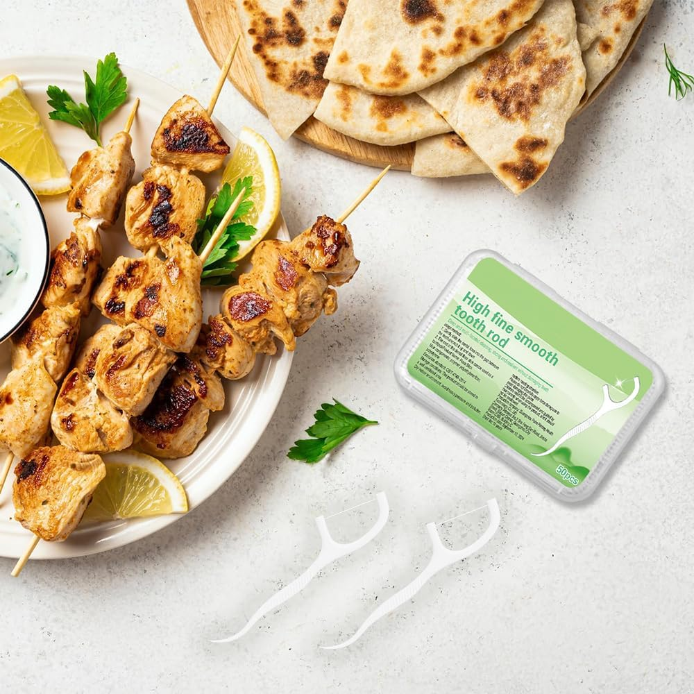 Frafuo 300 Pcs Dental Floss Picks-Tooth Flosser with Travel Handy Cases-High Toughness Professional Toothpicks with Floss for Family, Travel, Helps to Fight Tooth Decay and Keep Your Teeth Clean image number 4