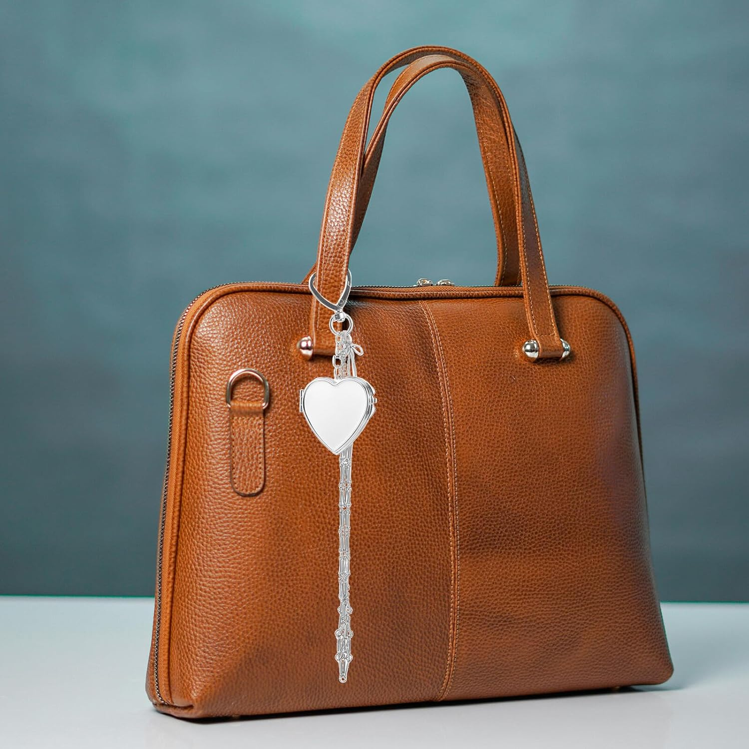 Beatifufu Stainless Steel Mesh Lipstick Bag Keychain with Compact Mirror Ventilated Lip Balm Holder for Handbags and Backpacks Stylish Pendant Charm for Women Cosmetic Organization