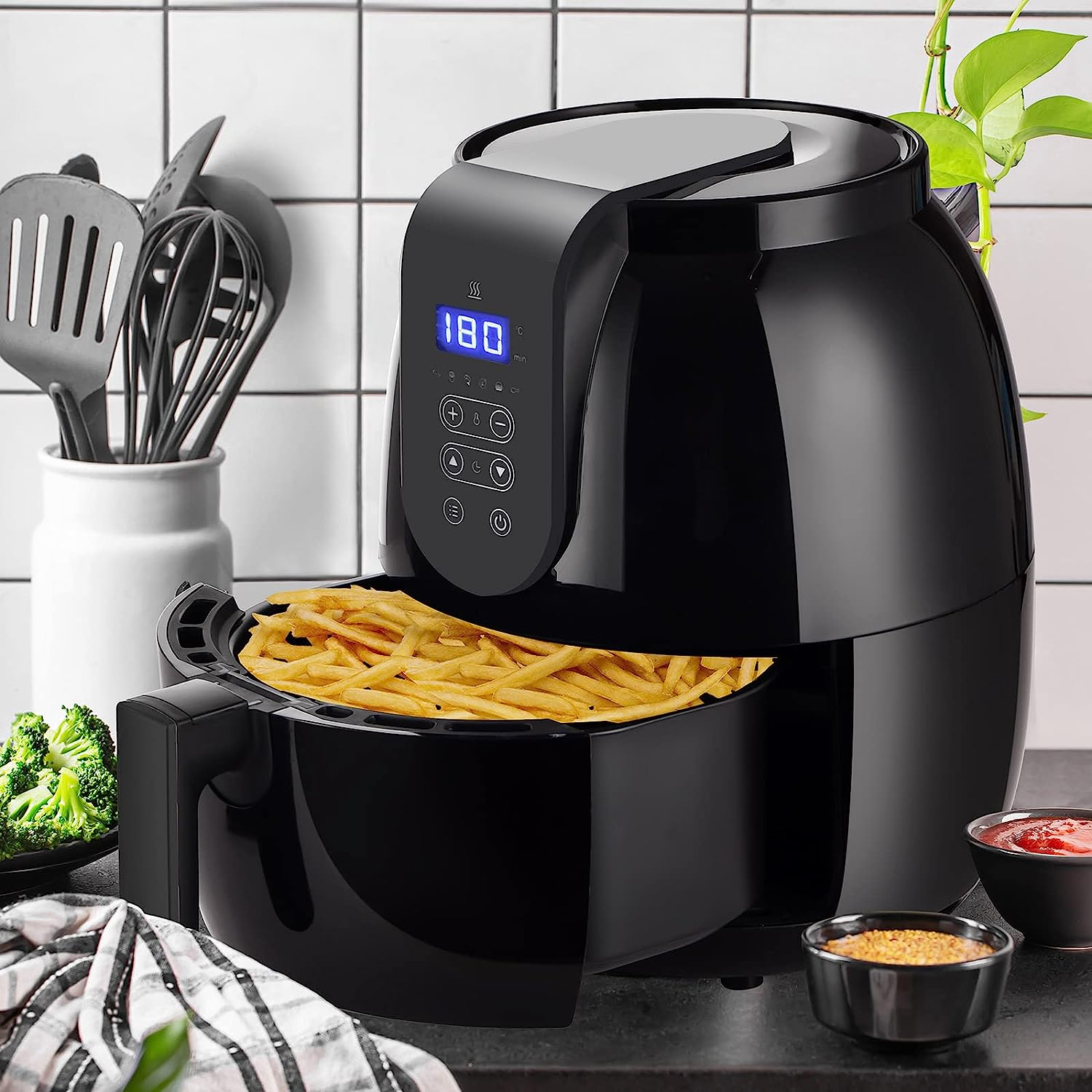 Kitchen Couture Air Fryer 3.5 Litre Digital | Rapid Air Circulation | 30-Minute Timer |6 Preset Modes |1300W| Black image number 3
