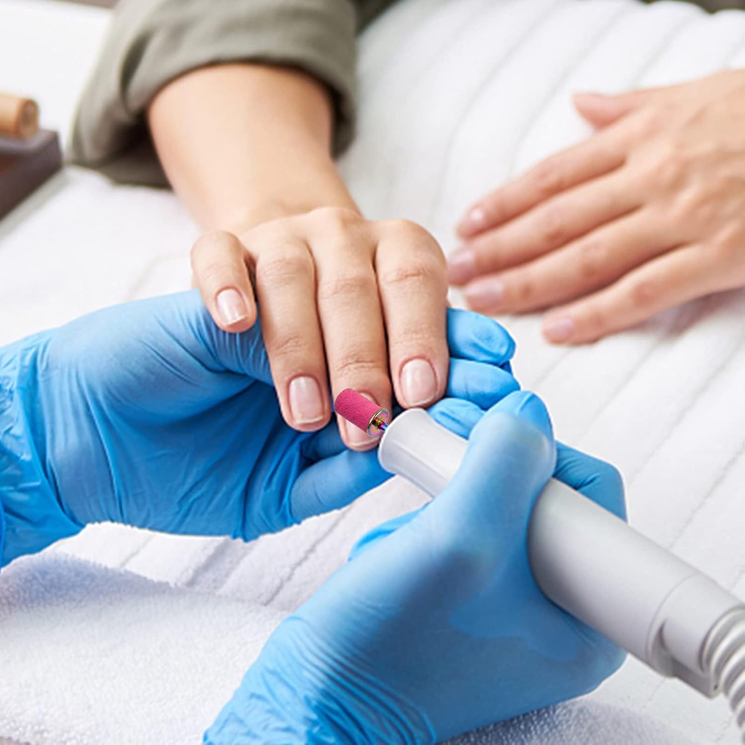 GOMRQING Sanding Bands for Nail Drill - 210 Pcs Coarse Fine #80#150#240 with 3/32" Mandrel Bit Boxed for Electric Nail Drill image number 3