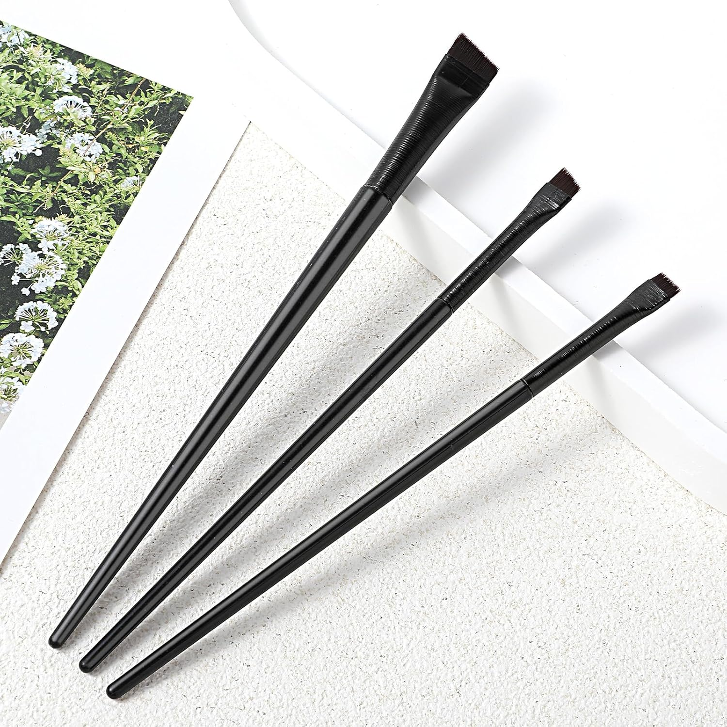 Eyeliner Eyebrow Brush, Angled Eyeliner Brush, Make up Eyebrow Brush, Makeup Brush, Eyeshadow Brush Set, Applicator, Cosmetic Brush, Small, Pack of 6 image number 4