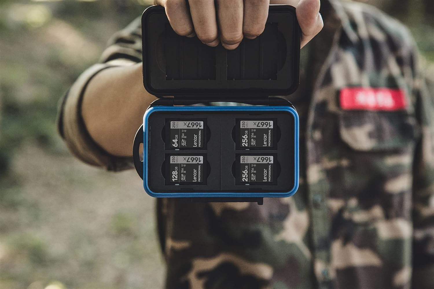 Lexar Professional 1667X SD Card 128GB, SDXC UHS-II Memory Card, up to 250Mb/S Read, 120Mb/S Write, Class 10, U3, V60 SD for Professional Photographer, Videographer, Enthusiast (LSD128CB1667)