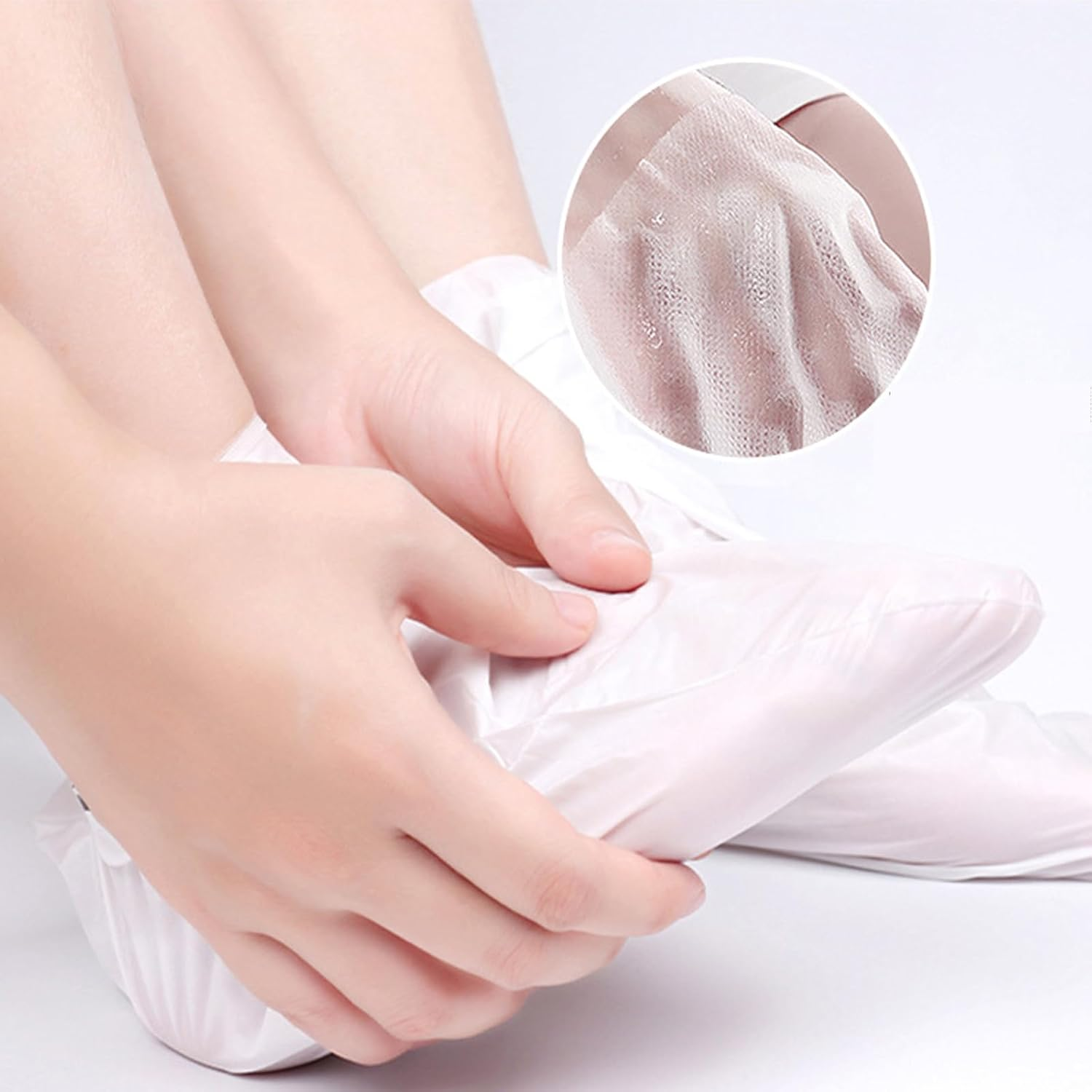 Moisturizing and Nourishing Hand and Foot Masks, 6-Piece Set Suitable for Dry and Cracked Hands and Feet image number 3