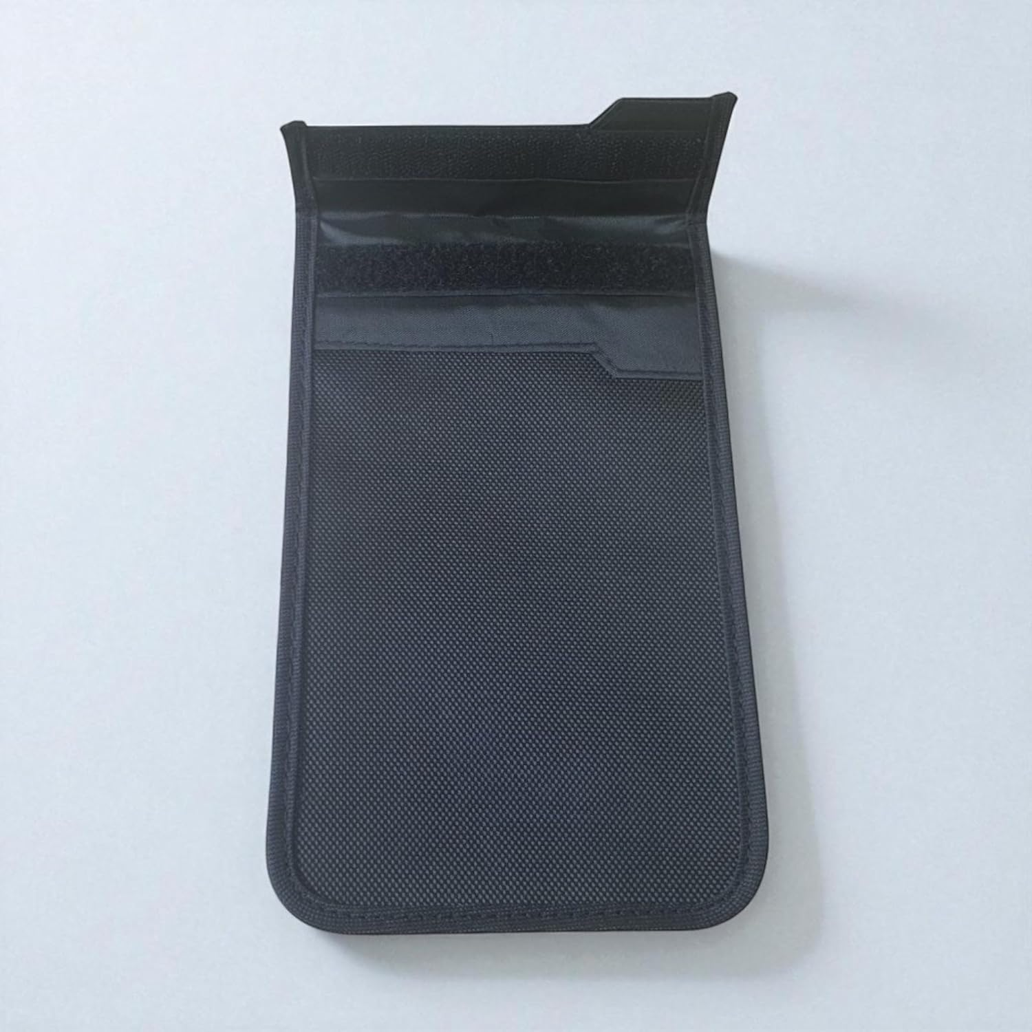 Faraday Evidence Bag FE1 - Signal Blocking Pouch for Smartphones (22Cm X 14Cm) image number 1
