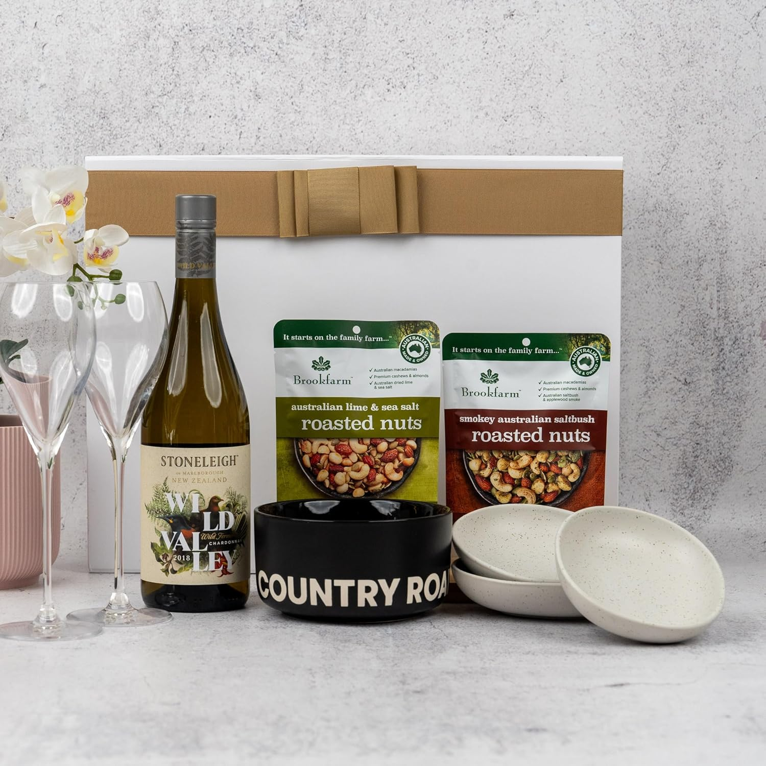 Gourmet Sparkling Gift Hamper for Aussie - Curated Wines, Chic Glassware, and Premium Australian Roasted Nuts for Birthdays, Anniversary'S, Mothers Day, Fathers Day, Christmas (Sparkling Rose Wine) image number 1