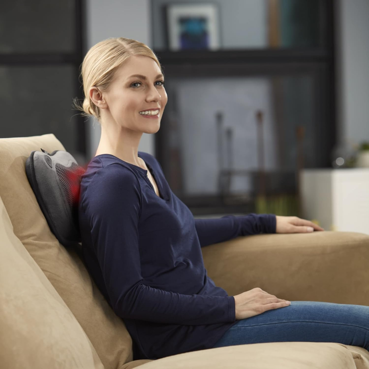 Deep Tissue Massage, Relaxation, Homedics Cordless Shiatsu All-Body Massage Pillow with Soothing Heat, Reverse Function, Rechargeable Battery, and Integrated Controls &ndash;Lightweight image number 4