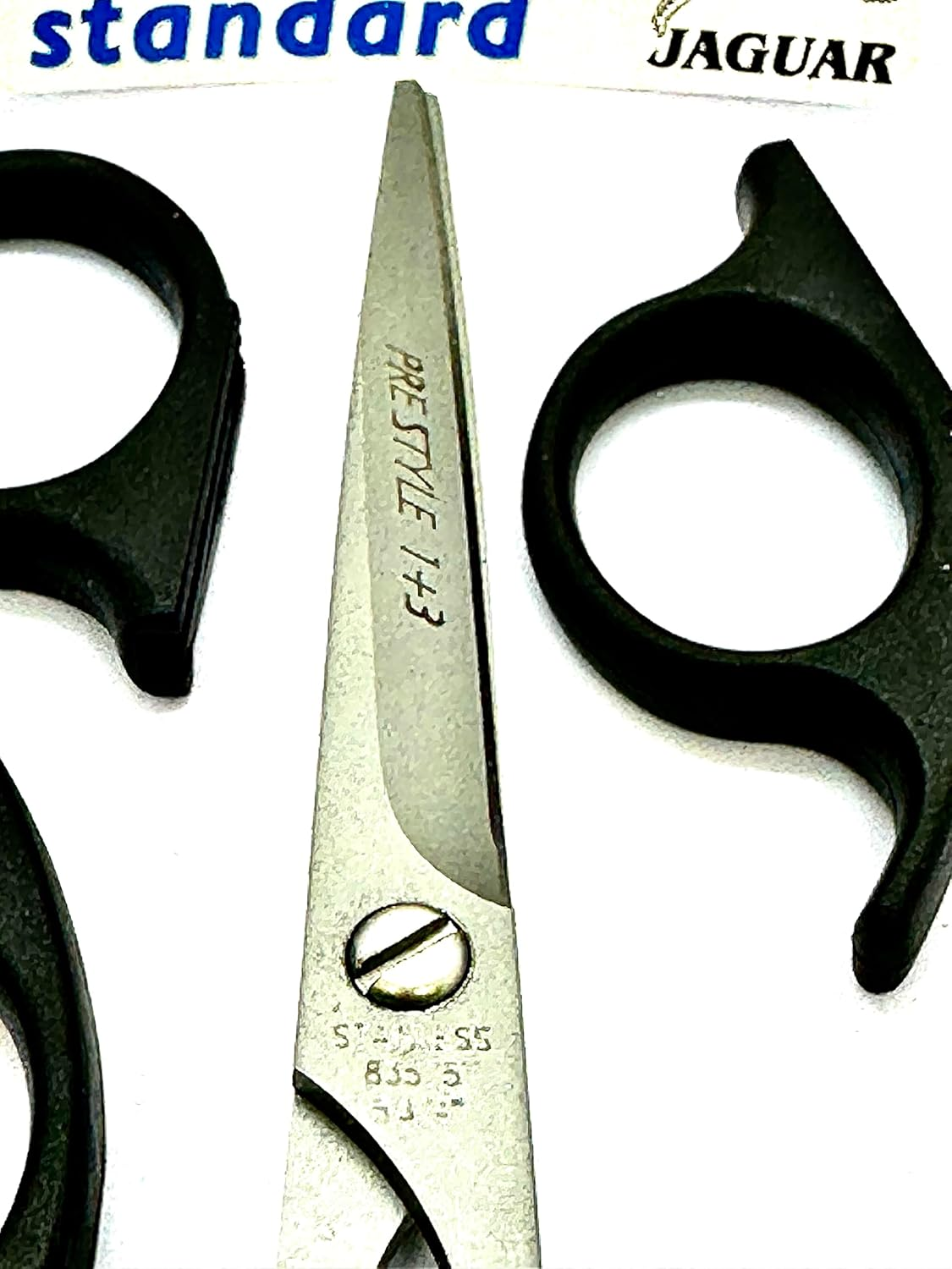 Jaguar Solingen Pre Style 5.75 Inch Professional Scissors - Prestigious Series - 3 Independent Rings for Various Applications and Ergonomics - Hairdressing Scissors and Precision Cut