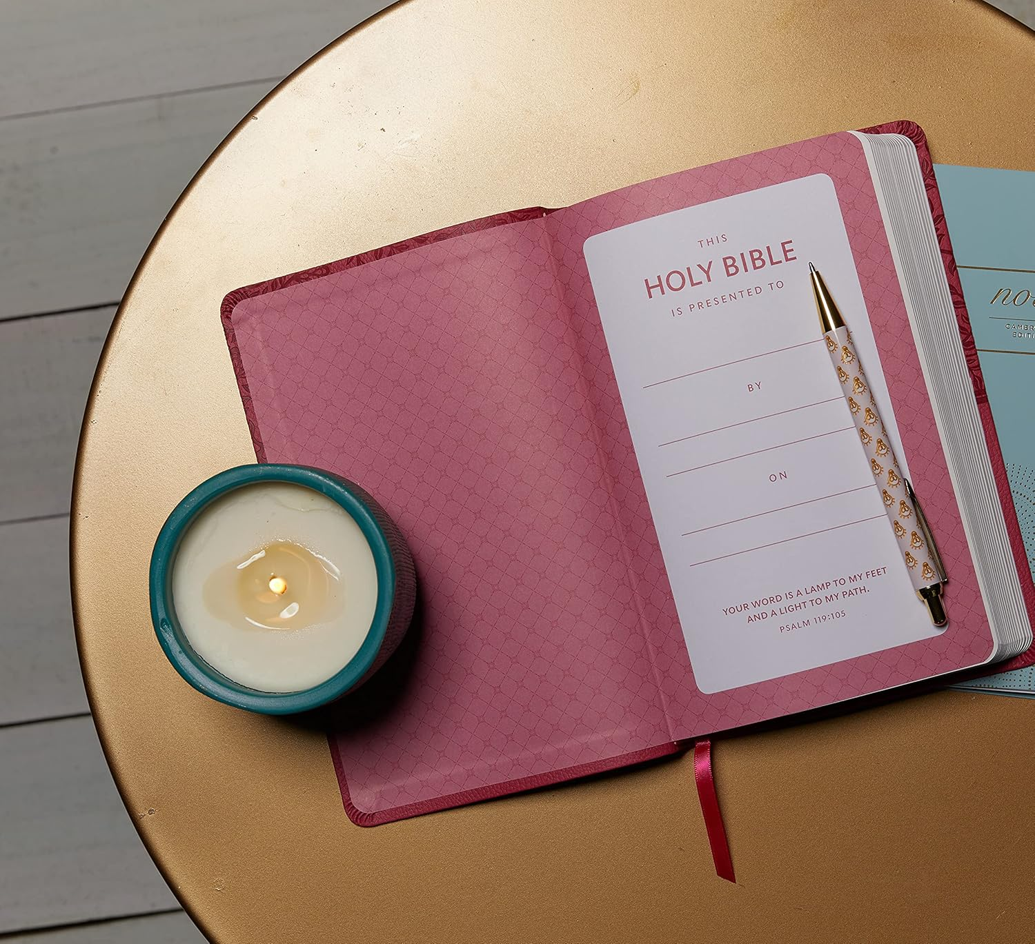 NKJV Value Thinline Bible Red Letter Edition [Pink]: Holy Bible, New King James Version image number 5