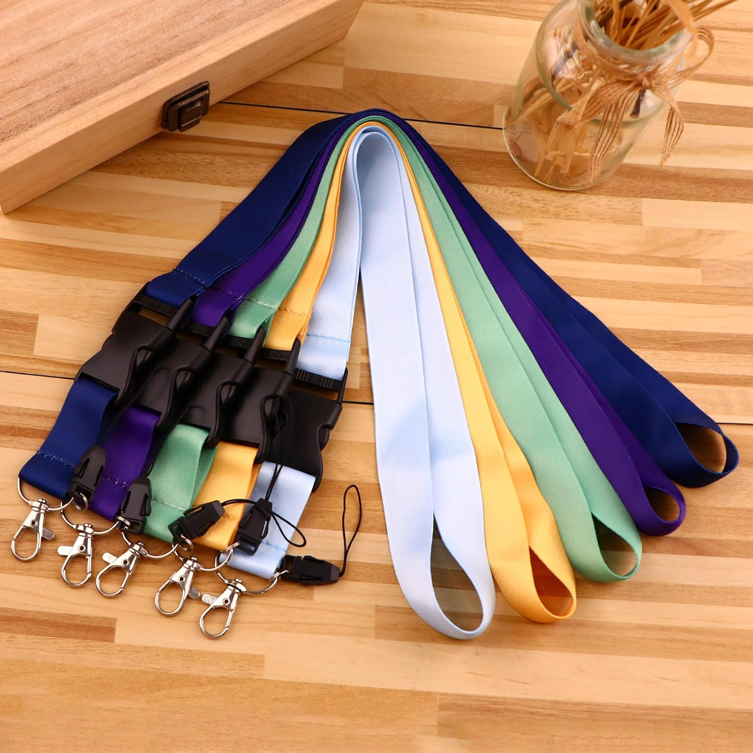 Juanooo Solid Breakaway Key Lanyard