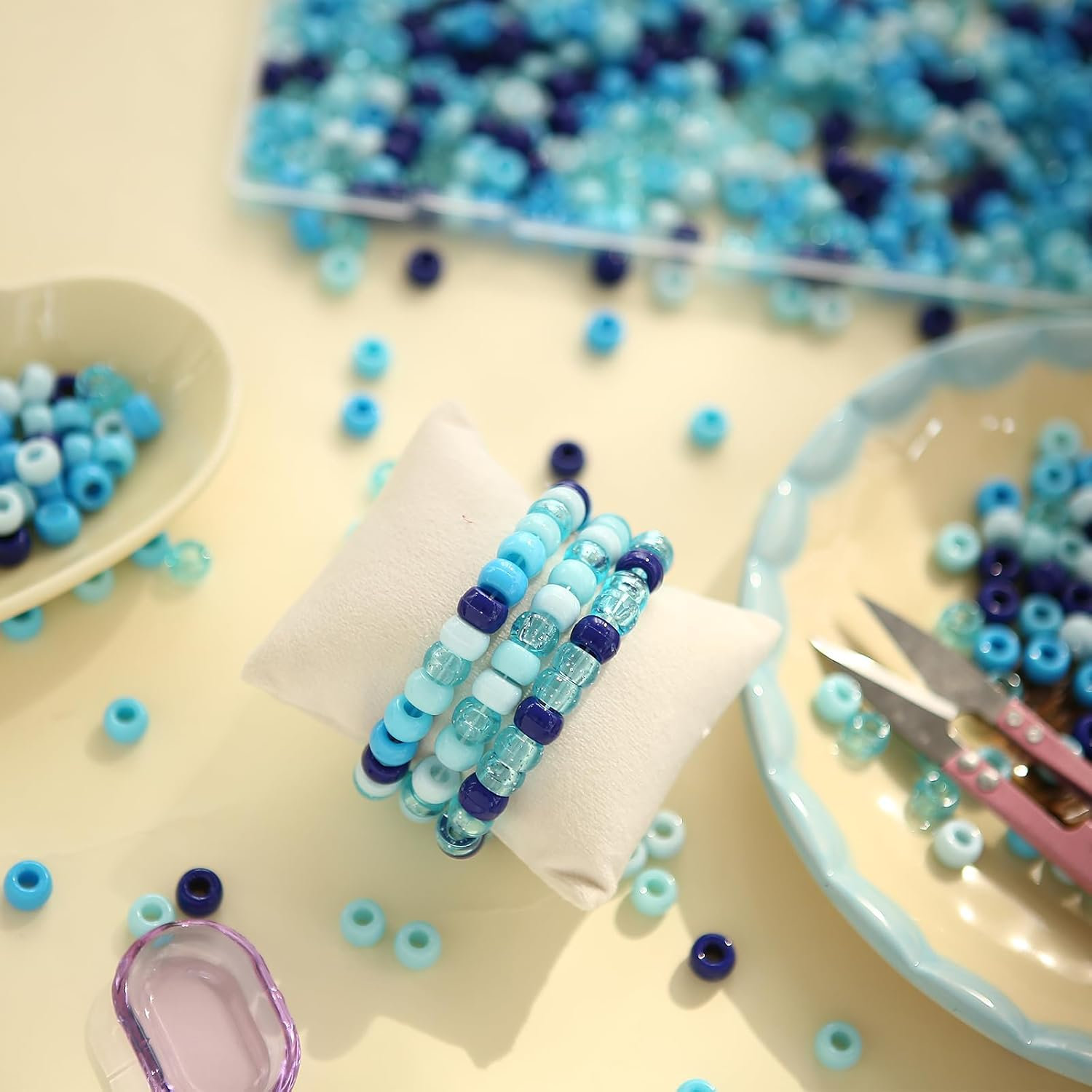 1000PCS Blue Pony Beads, Royal Blue Beads for Bracelets Hair Beads for Braids Kandi Beads Assorted Opaque round Plastic Beads for DIY Crafts Home Decor Hanukkah Decorations - Brown/Yellow/Green/Orange/Red image number 3