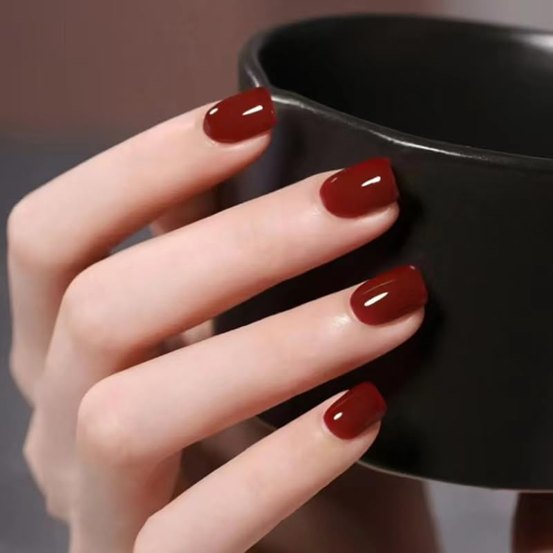 Sandanfine Christmas False Nails, New Year'S Press-On Nails Short Nails, 24 Pieces of Various Sizes, Suitable for Parties, New Year and Other Occasions, Fashionable Nails, Red Press-On Nails Square Short Nails, Simple Style image number 4