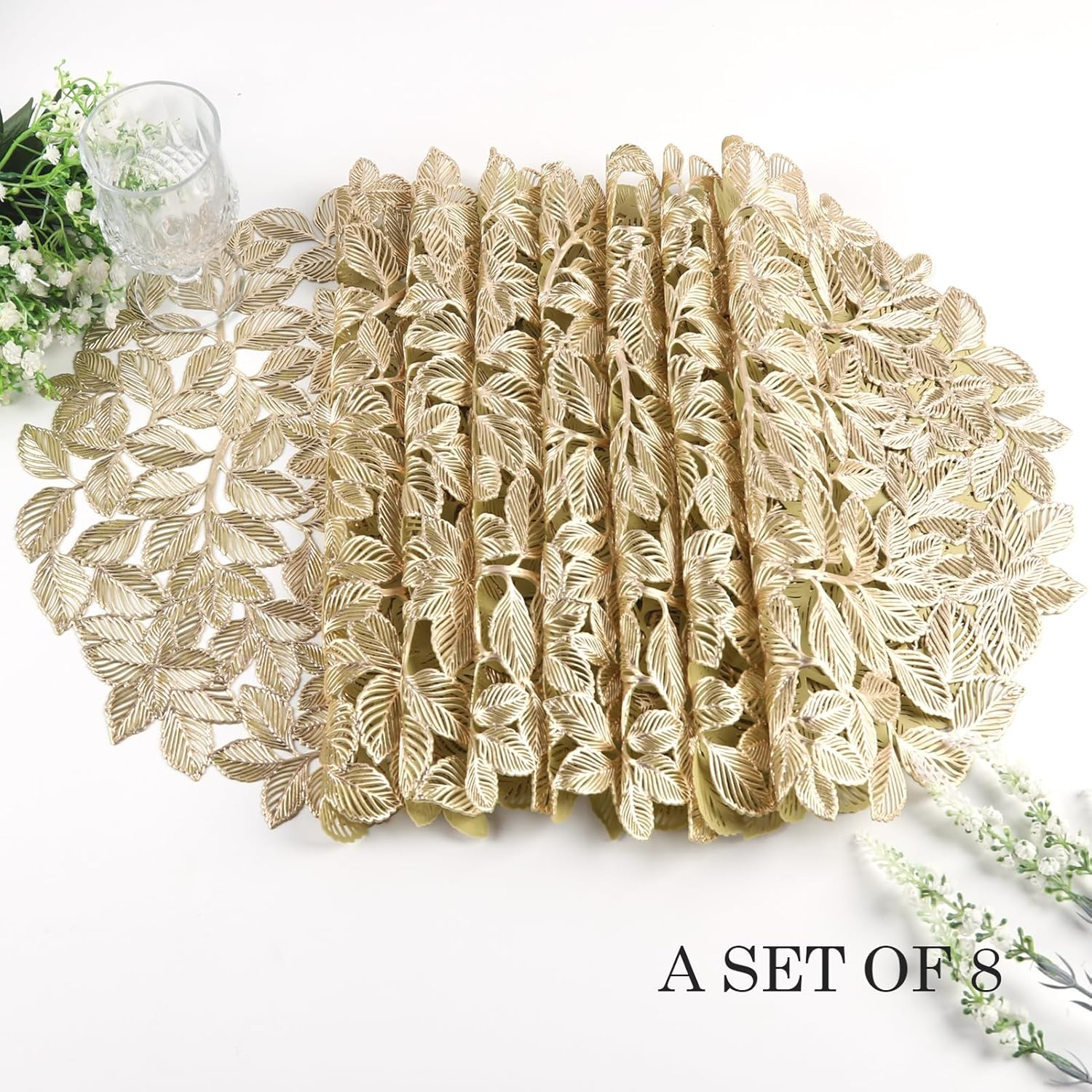 Gold Leaf Placemats Set of 8 Metallic round Placemats Wipeable Waterproof Table Mats for Kitchen Dinner Indoor Outdoor Wedding