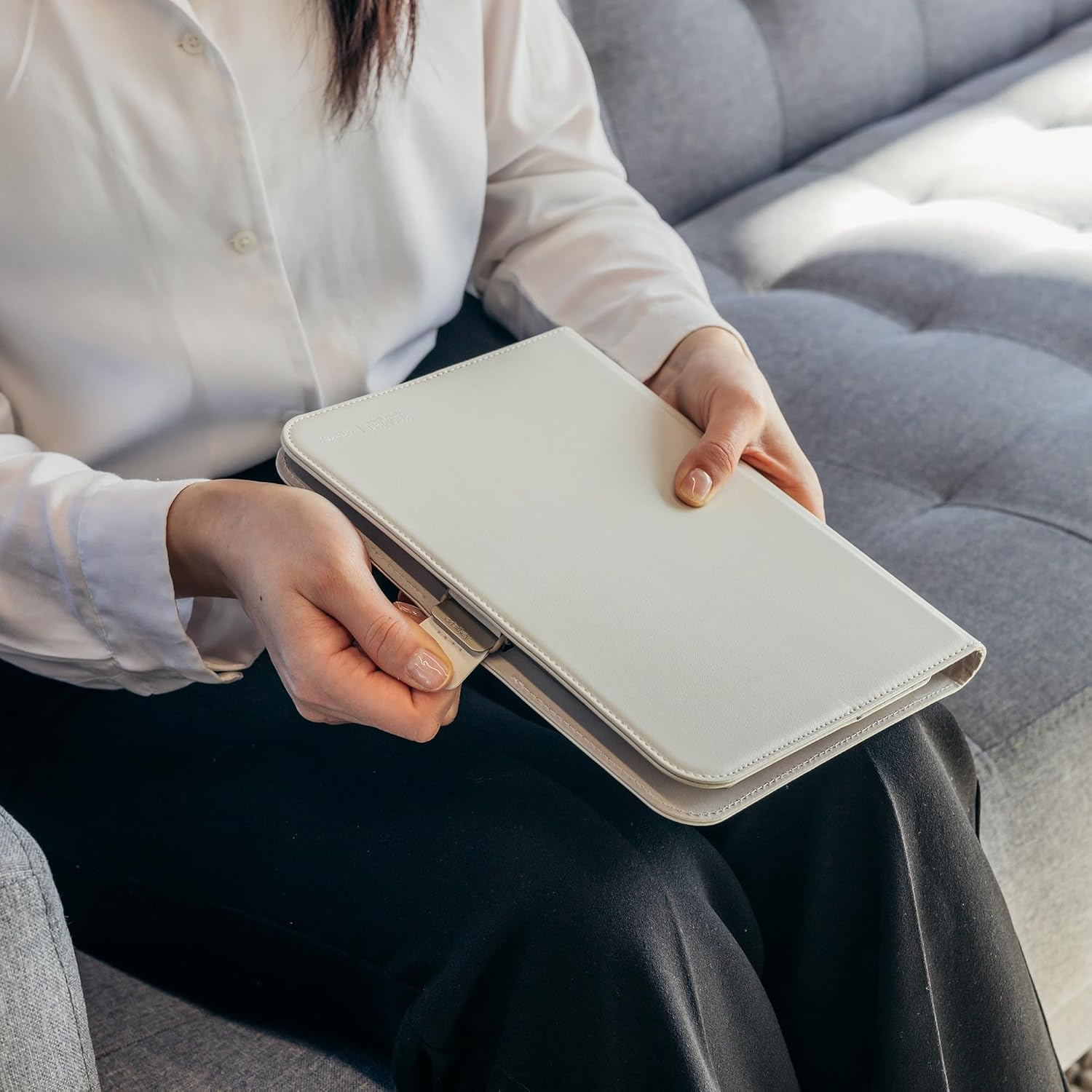 Konmari | Orbitkey Leather Compendium A5 - Stone image number 4