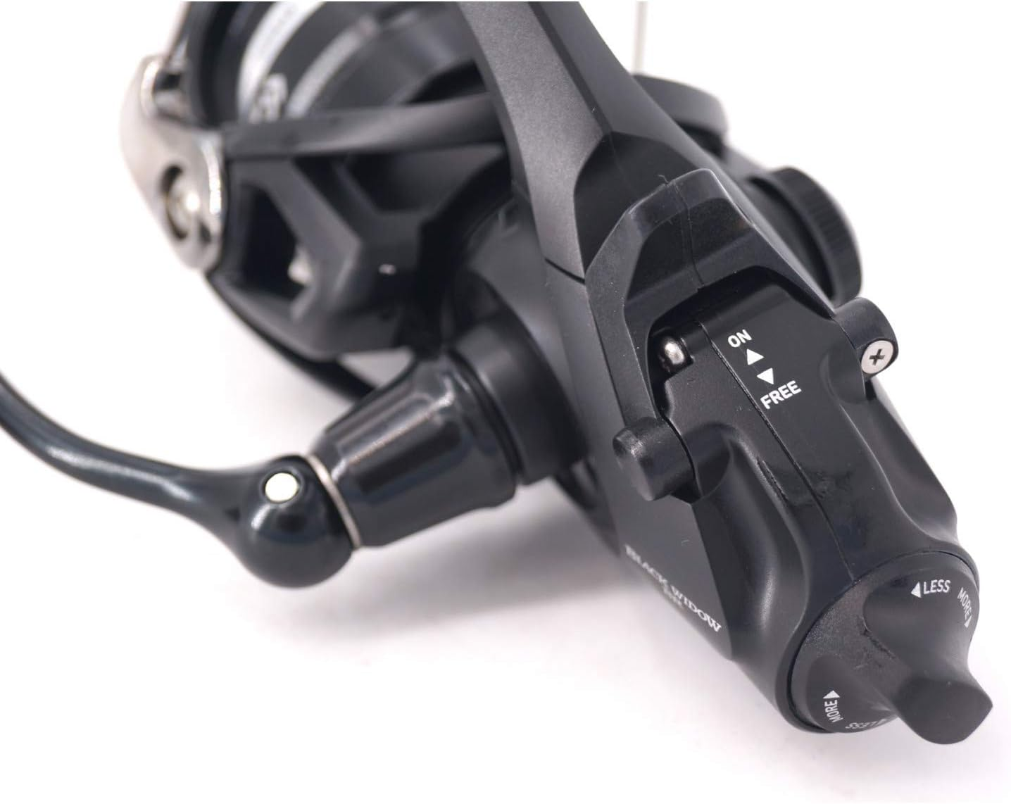 Daiwa Black Widow BR LT, Bite N 'Run Freespool Fishing Reel, Front Drag image number 4