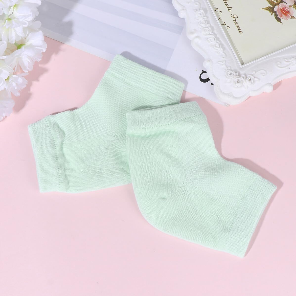 LOLIPPYY 2 Pairs Gel Ankle Socks for Women Breathable Moisturizing Heel Protector Absorbent Anti-Crack Foot Care Socks for Dry Cracked Skin Daily Wear image number 6