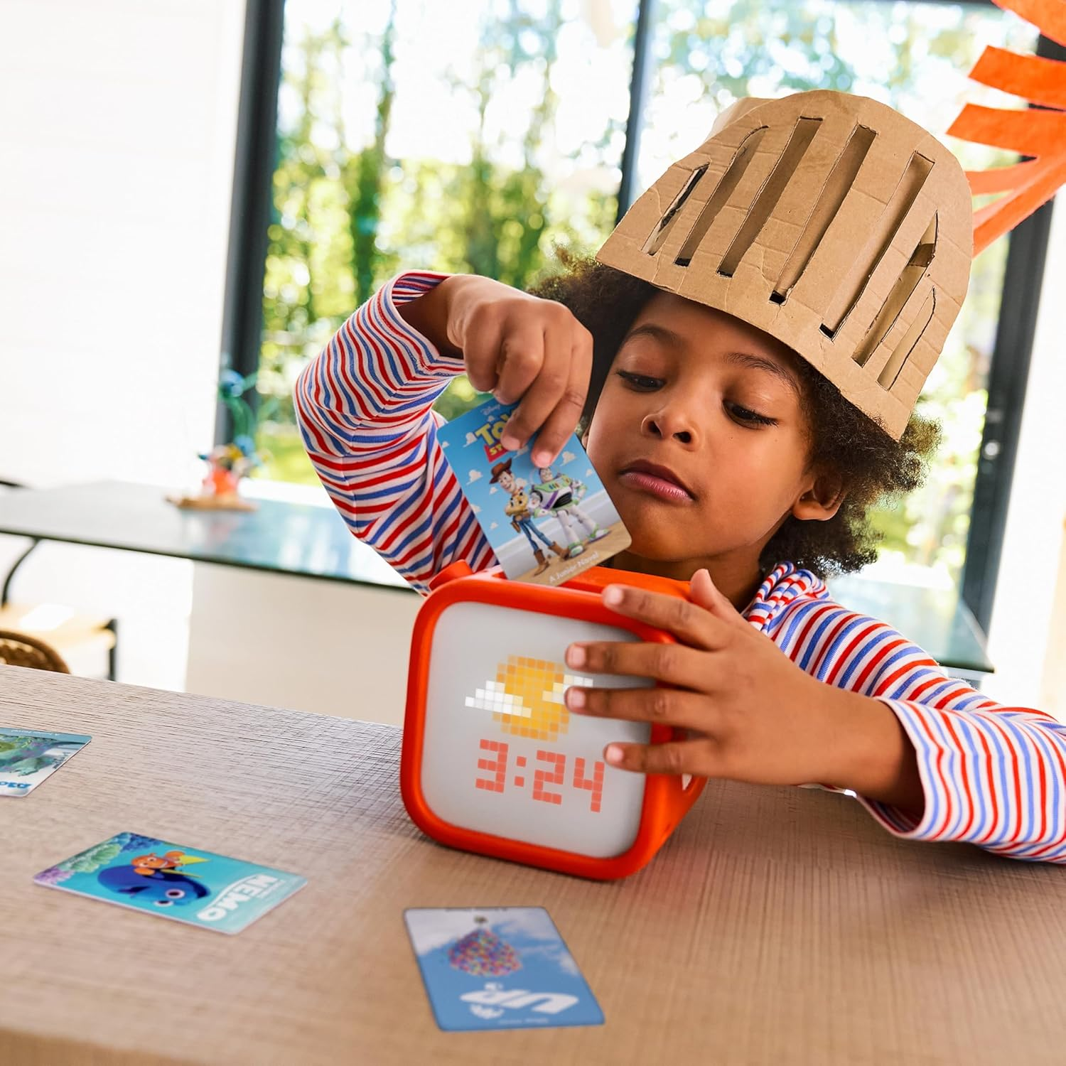 Yoto Player (3Rd Gen.) + Make Your Own Card &ndash; Kids Bluetooth Audio Speaker, All-In-1 Screen-Free Device for Stories Music Podcasts Radio White Noise Thermometer Nightlight Ok-To-Wake Alarm Clock image number 5