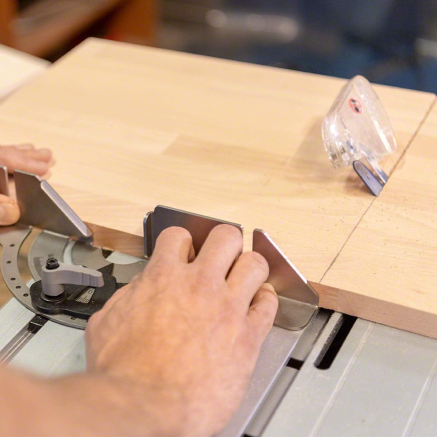 Bosch Home and Garden Nanoblade Saw Blade for Wood and Synthetic Materials Nanoblade Wood Basic 65 Cutting Depth in Wood for Nanoblade Technology, 2609256F43 image number 1