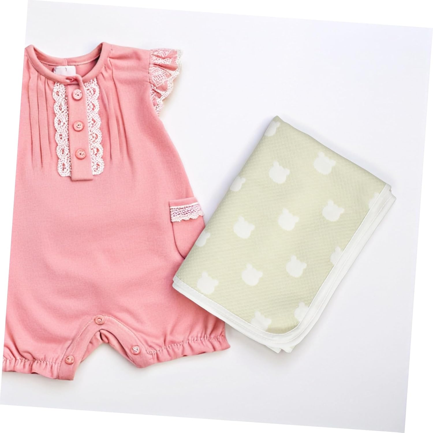 Ibasenice Washable Reusable Incontinence Pads Heavy Absorbency Changing Pad for Adults and Pets Soft Cotton Gentle Skin image number 4