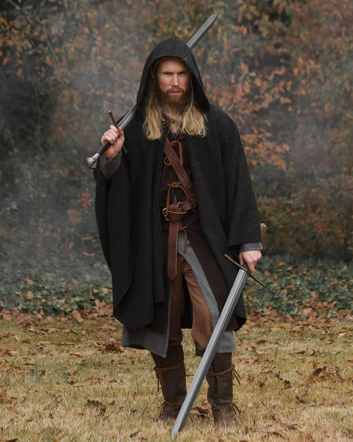 Black Renaissance Hooded Cape Witch Cloak with Hood Medieval Hobbit Halloween Costume image number 5